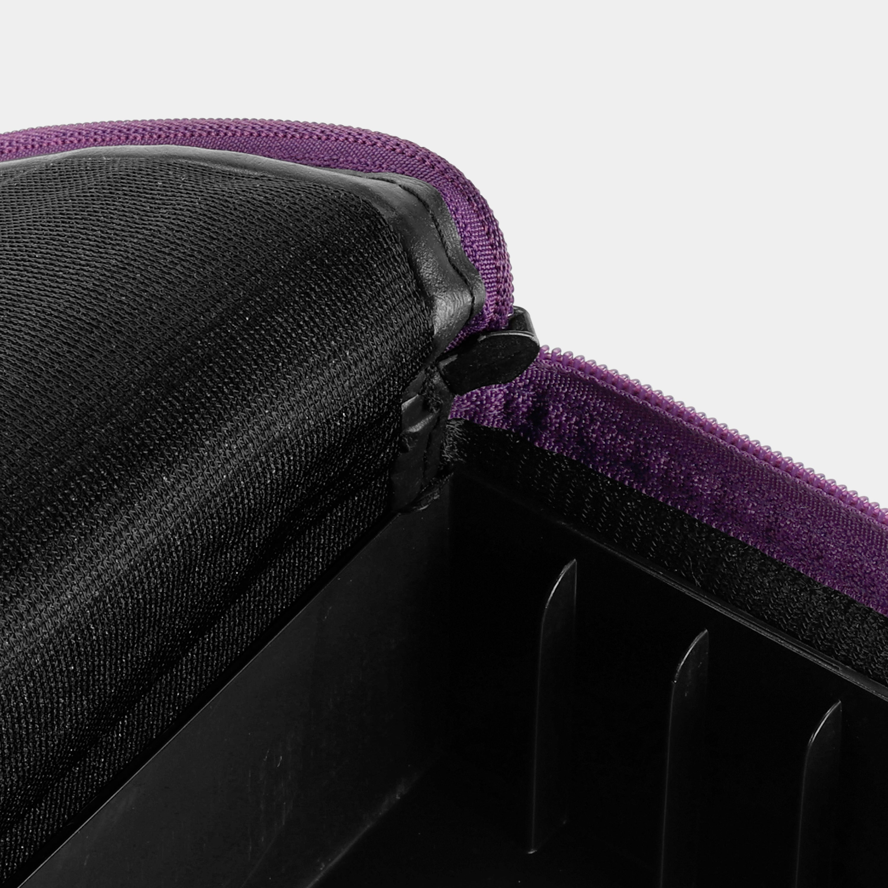 Coast Soft Cassette Storage for 30 Cassettes