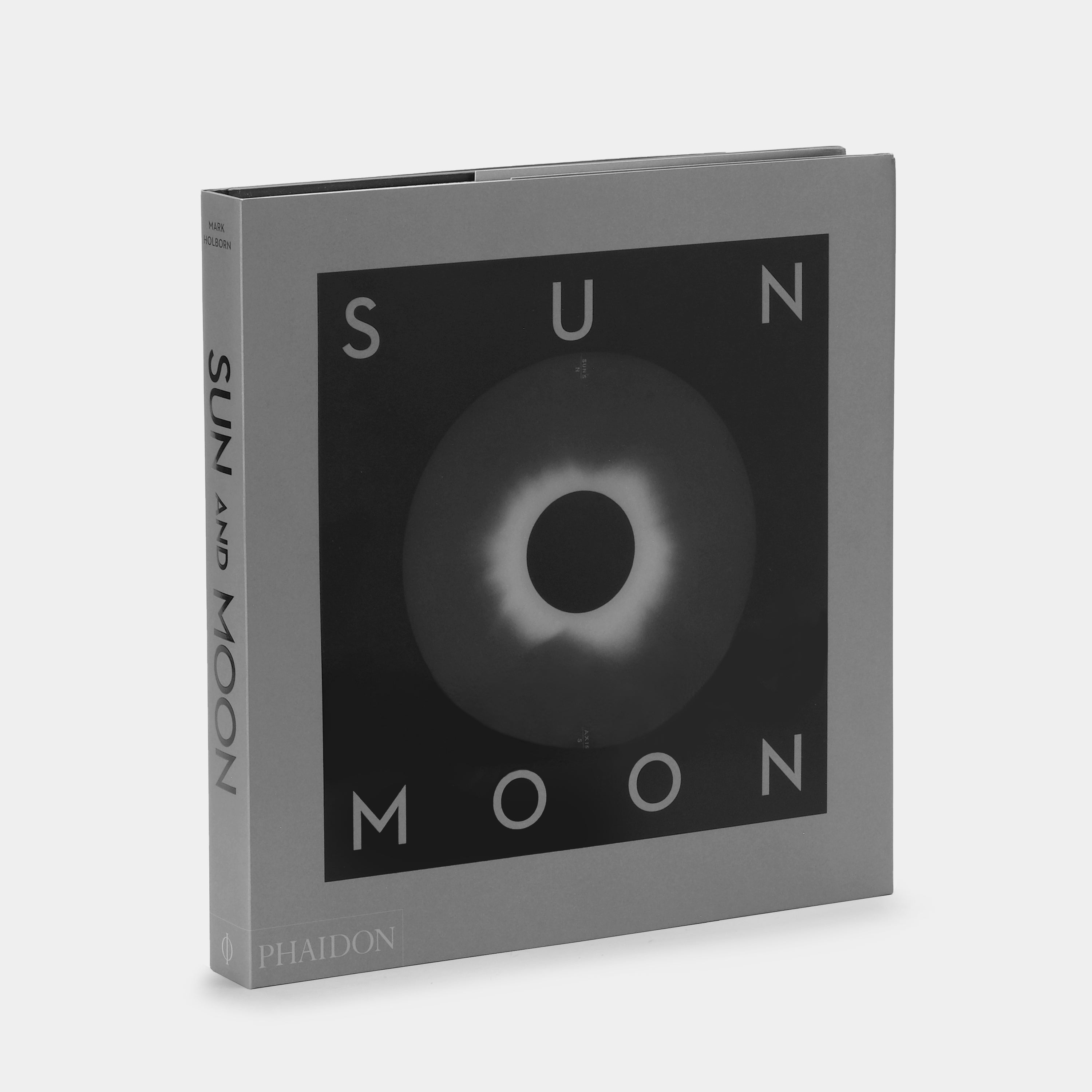 Sun and Moon: A Story of Astronomy, Photography and Cartography Phaidon Book