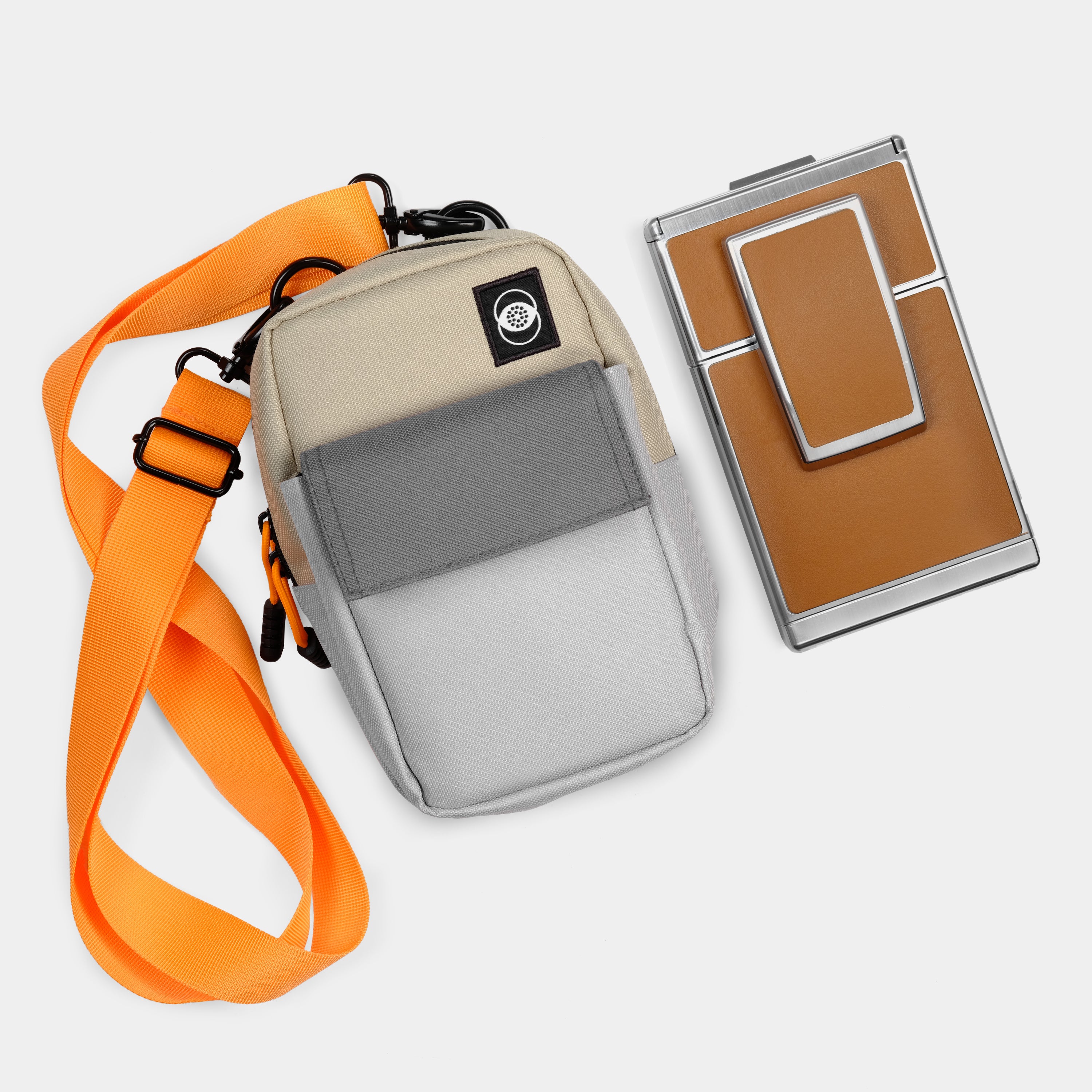 Discounted Retrospekt SX-70 Original Manual Focus Colorblock Camera Bag