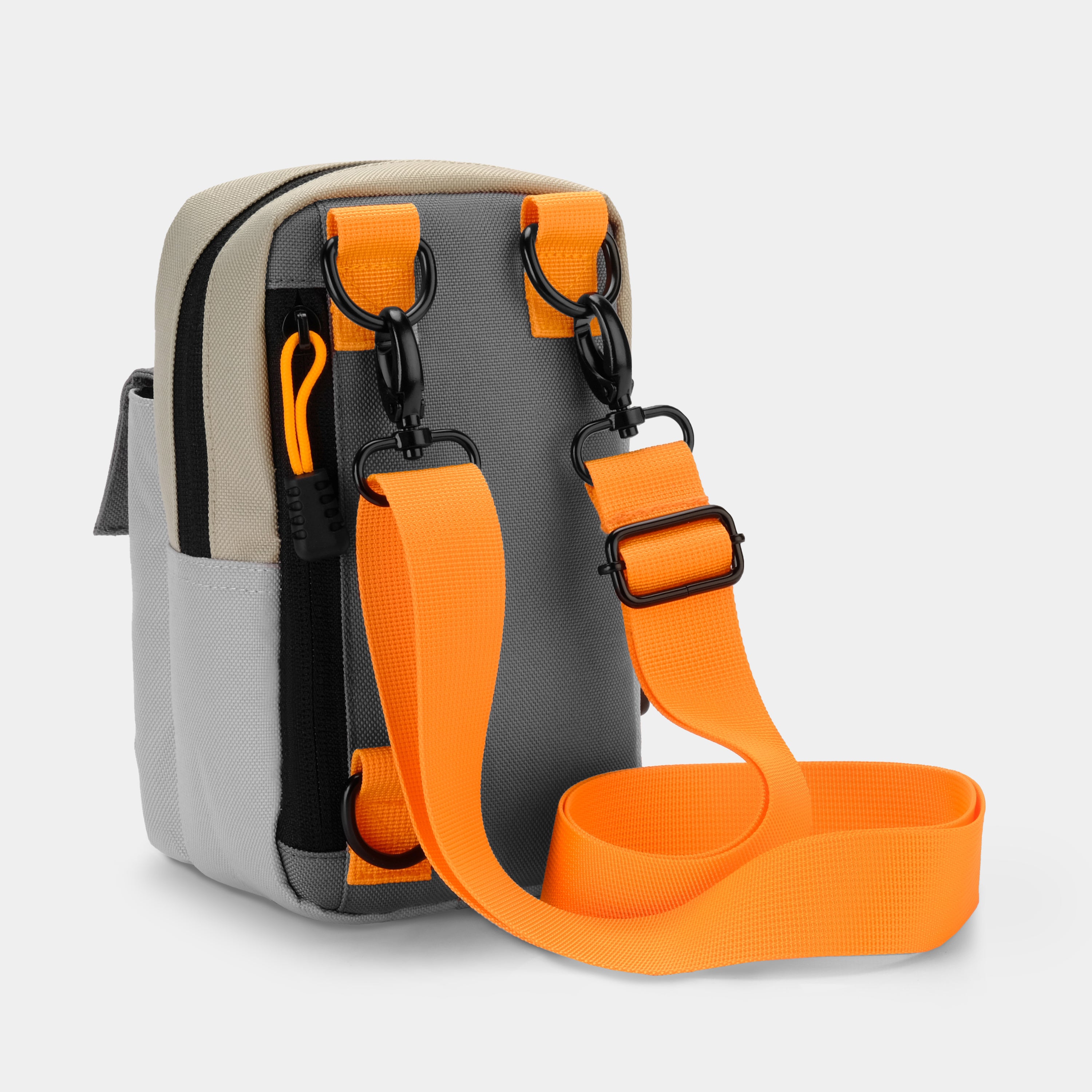 Discounted Retrospekt SX-70 Original Manual Focus Colorblock Camera Bag