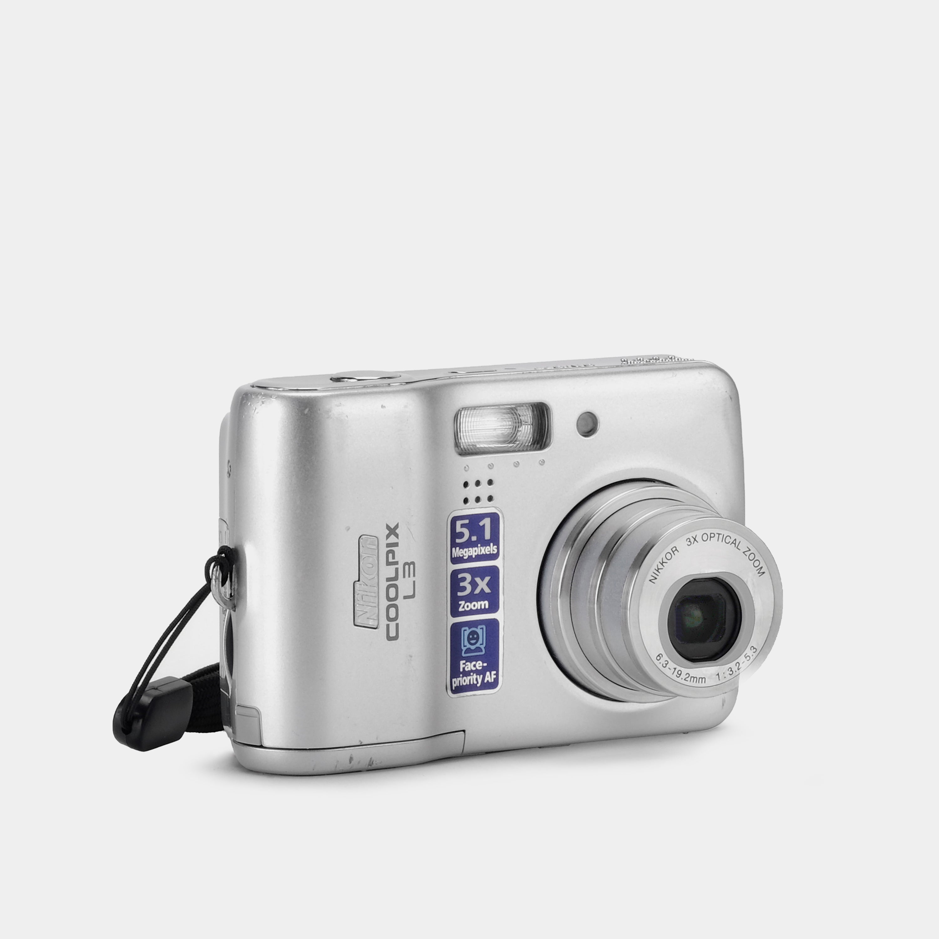 Nikon Coolpix L3 Silver Point and Shoot Digital Camera
