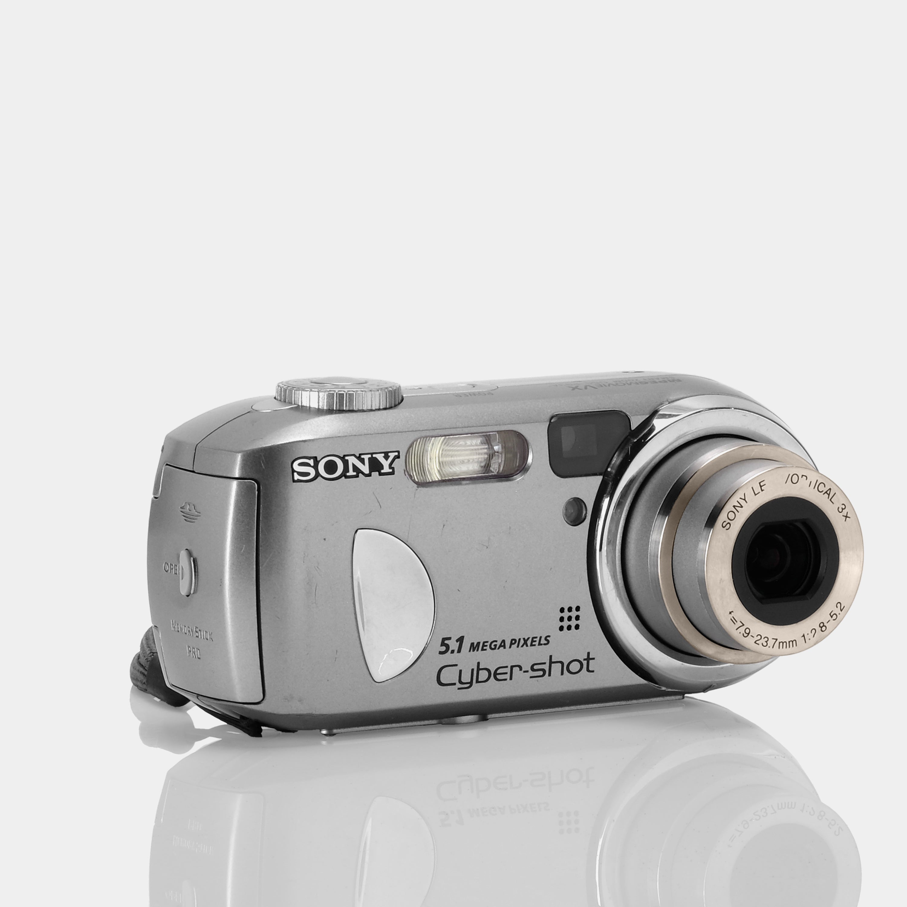 Sony Cyber-Shot Smart Zoom DSC-P93A Point and Shoot Digital Camera