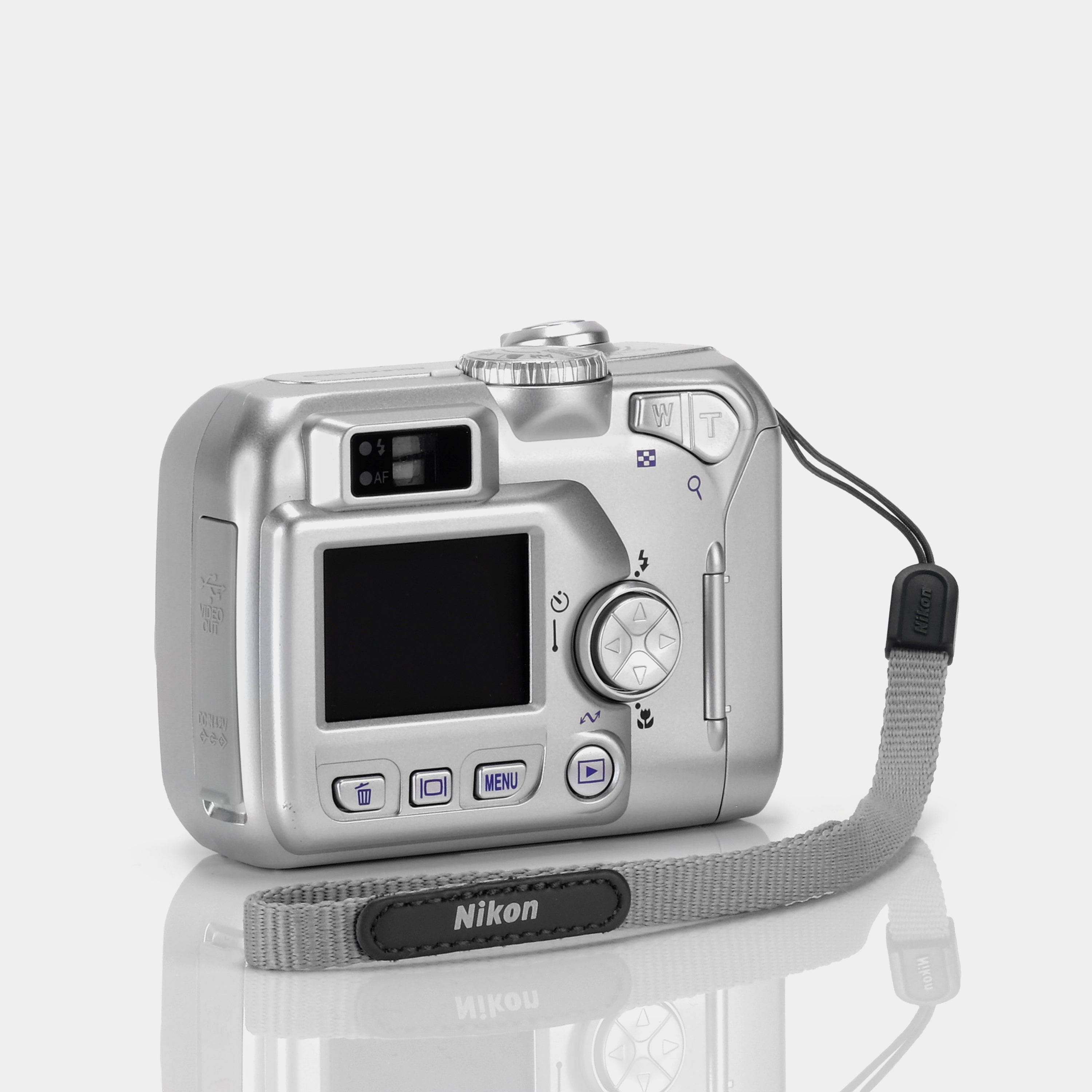 Nikon Coolpix 2100 Point and Shoot Digital Camera