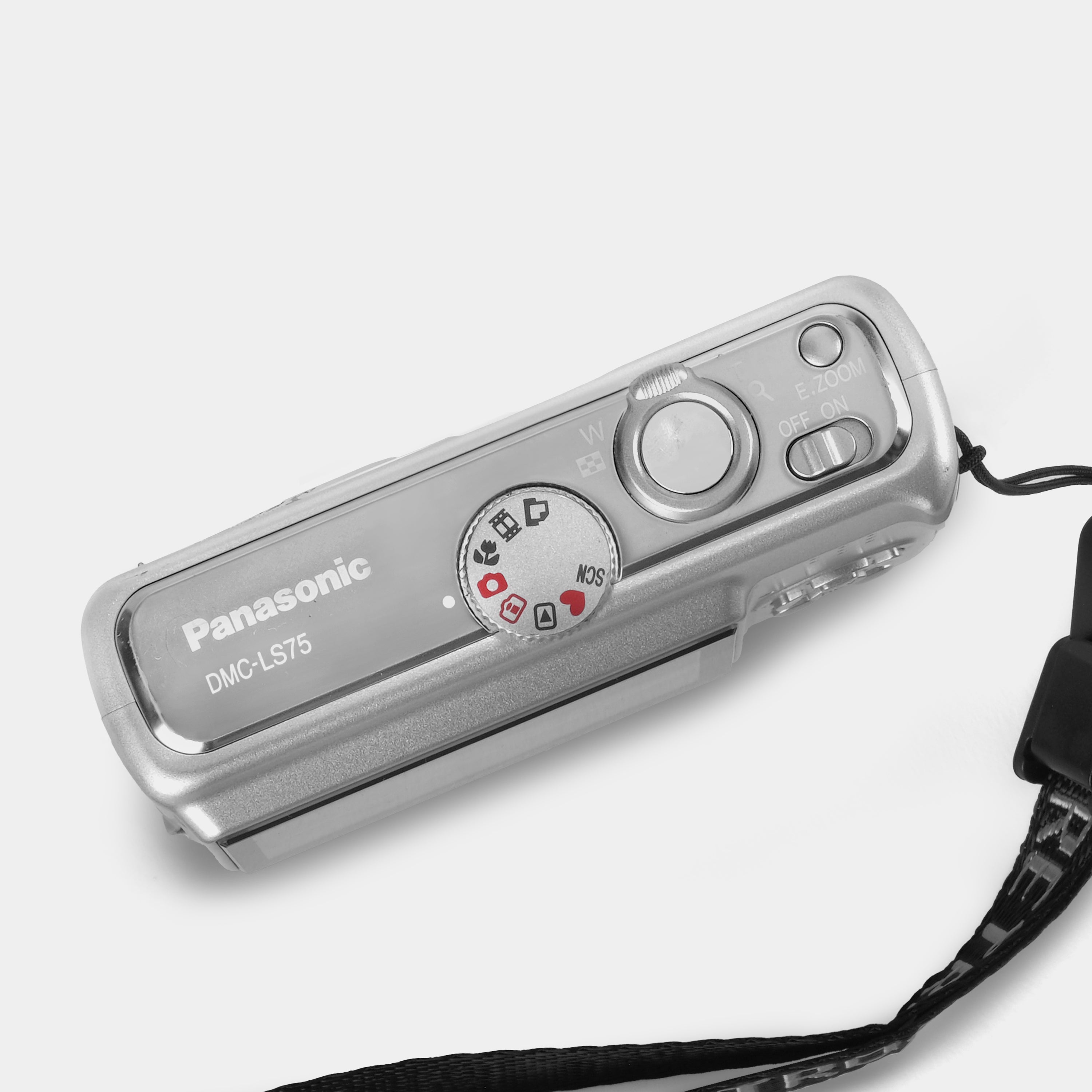 Panasonic Lumix DMC-LS75 Silver Point and Shoot Digital Camera