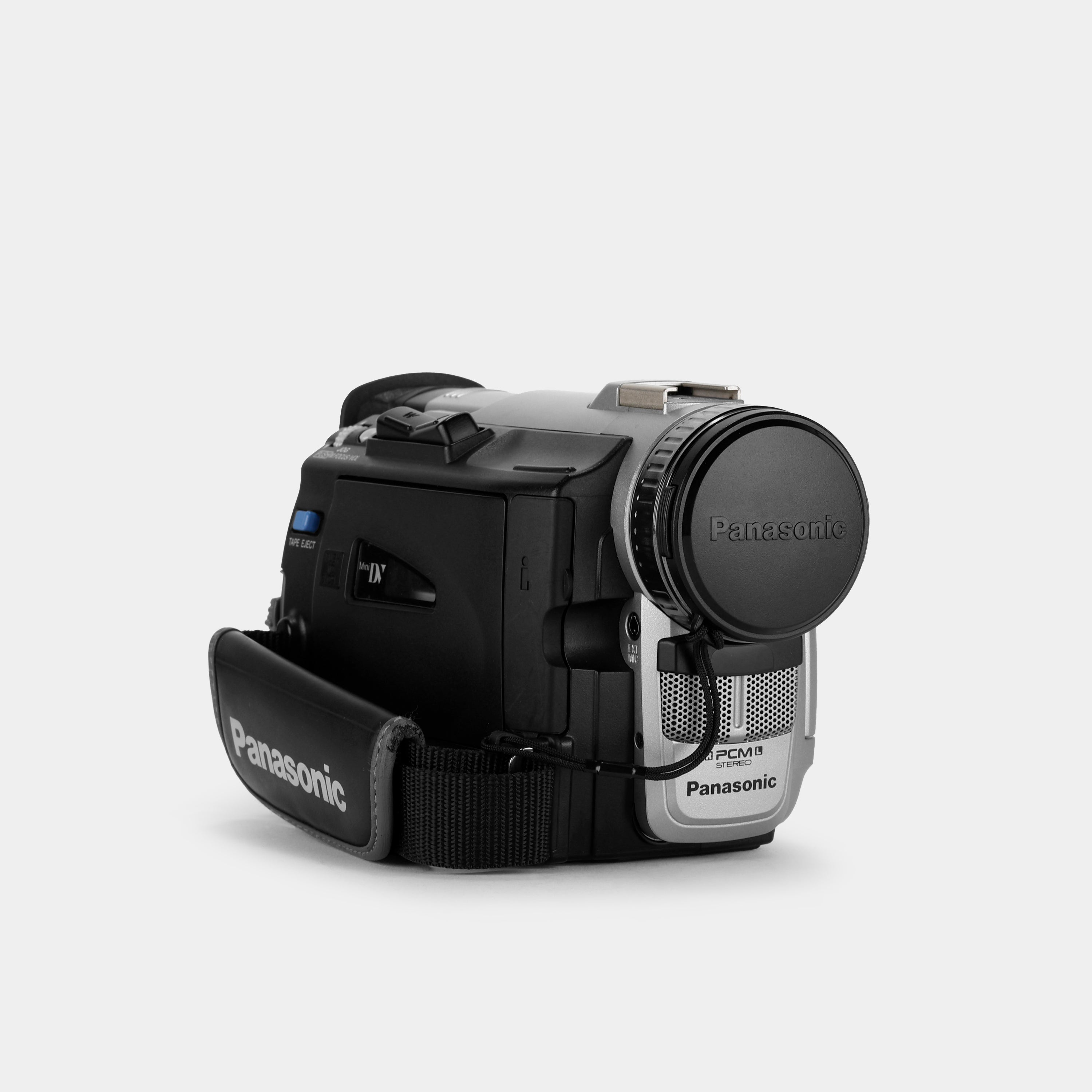 Panasonic PV-DV401D Mini DV Digital Video Camcorder (B-Grade)