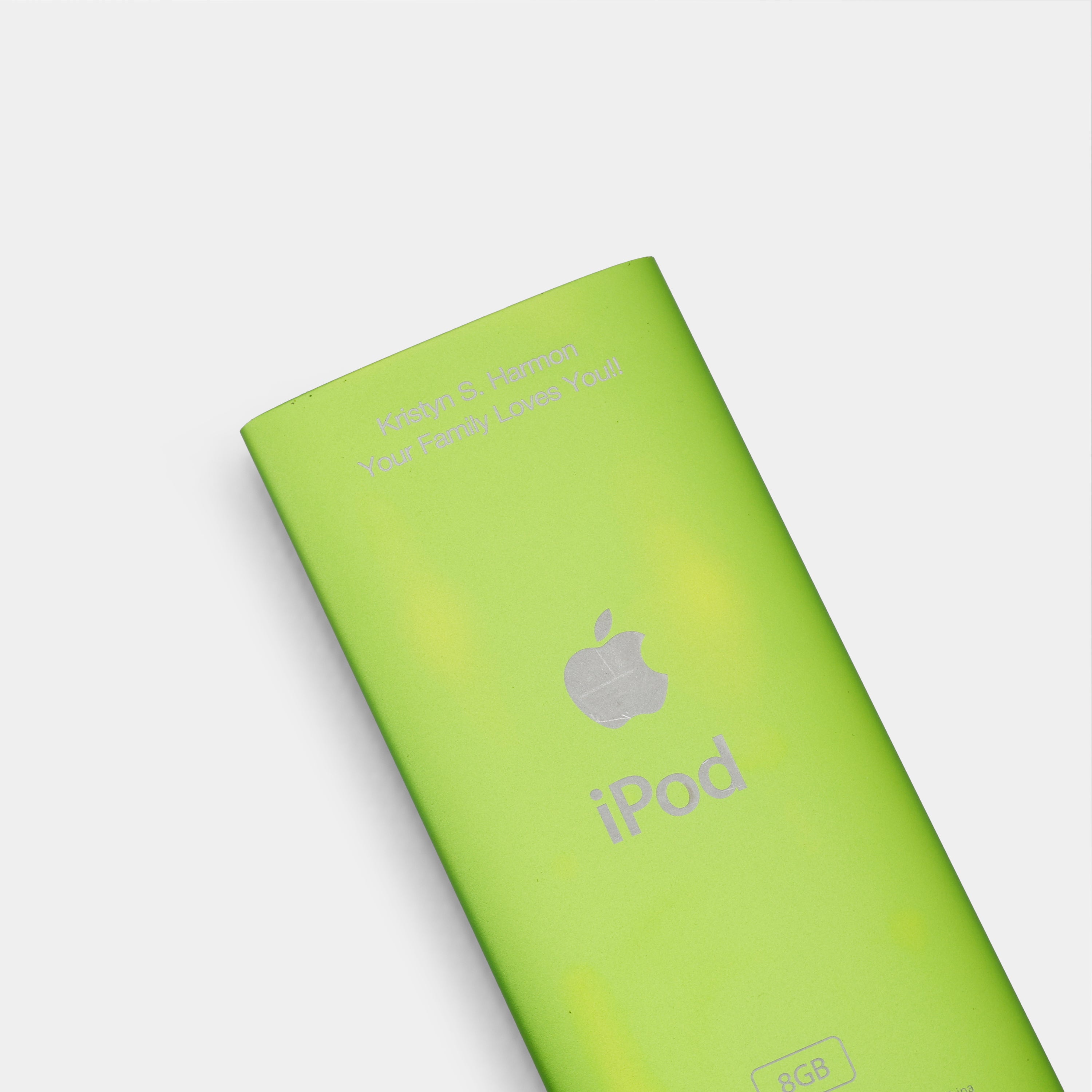 Apple iPod Nano (4th Generation) 8GB MP3 Player - Random Engraving