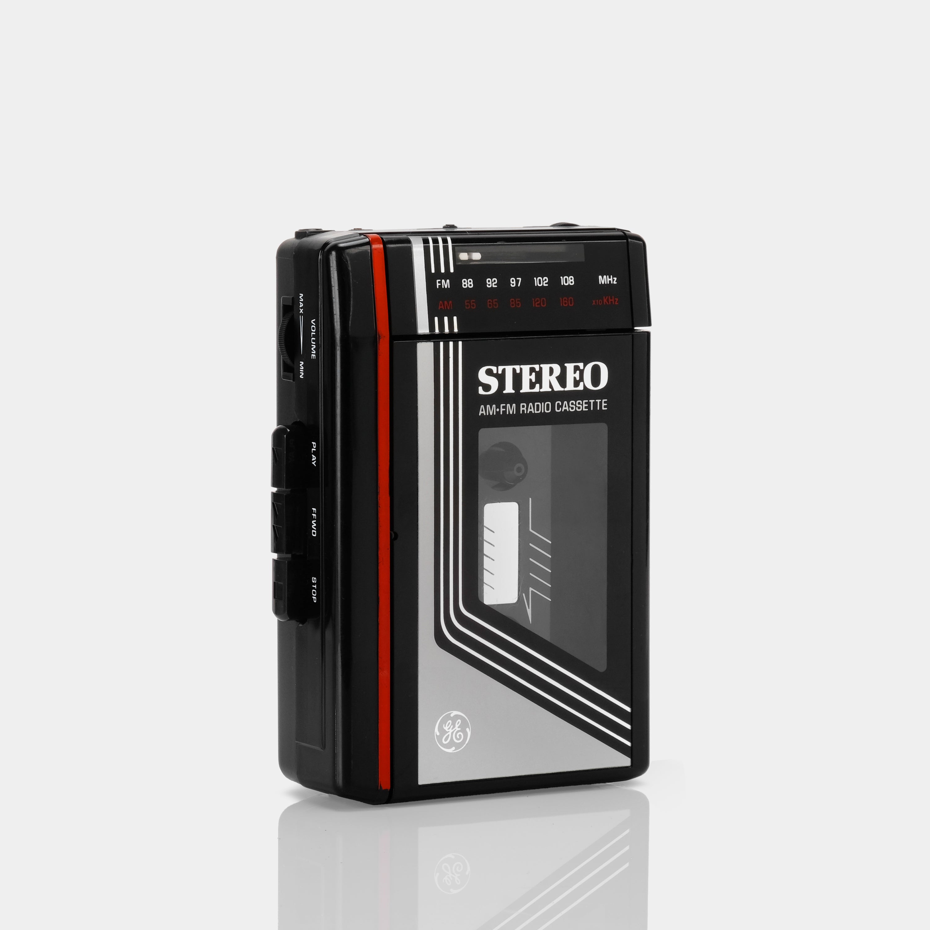 General Electric 3-5472A Stereo AM/FM Cassette Player