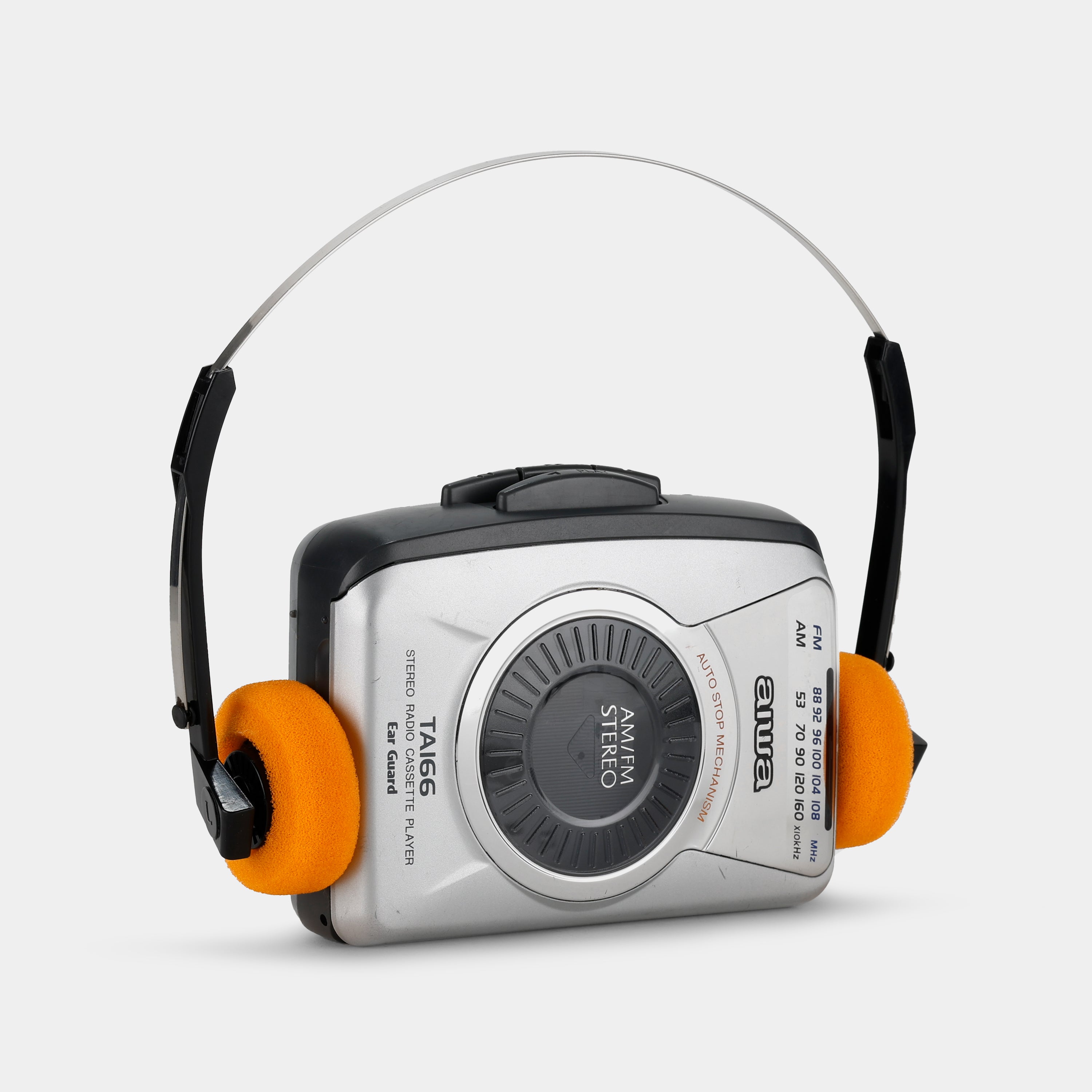 Aiwa TA166 AM/FM Portable Cassette Player