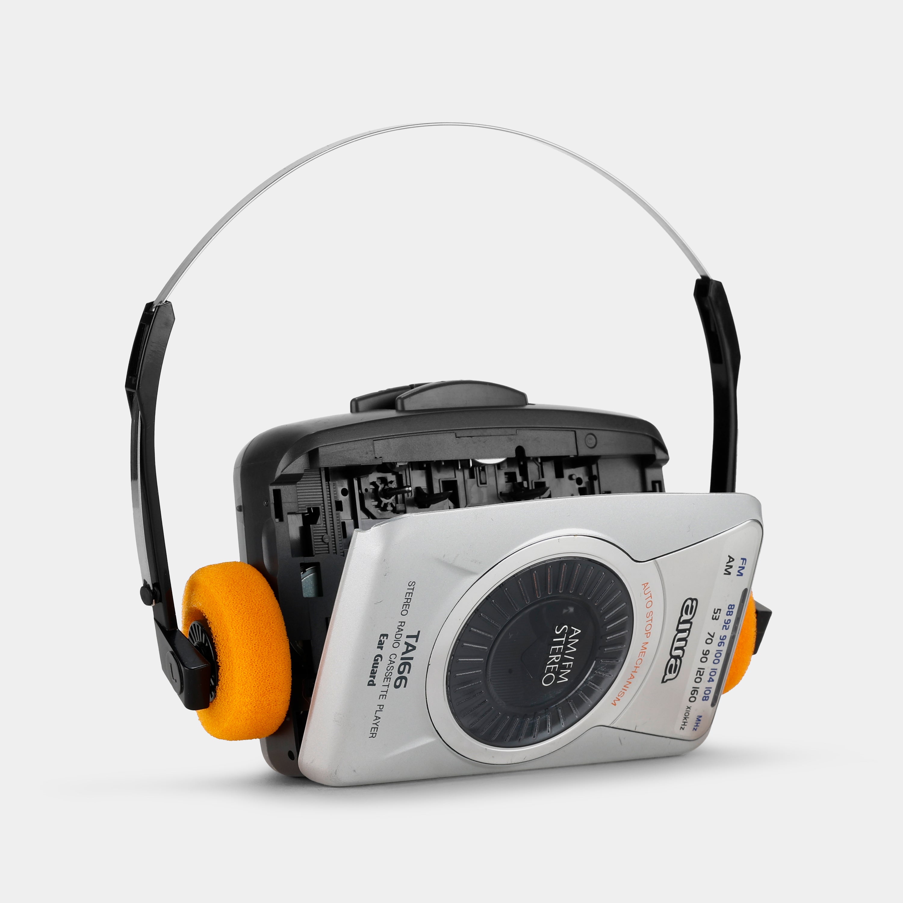 Aiwa TA166 AM/FM Portable Cassette Player