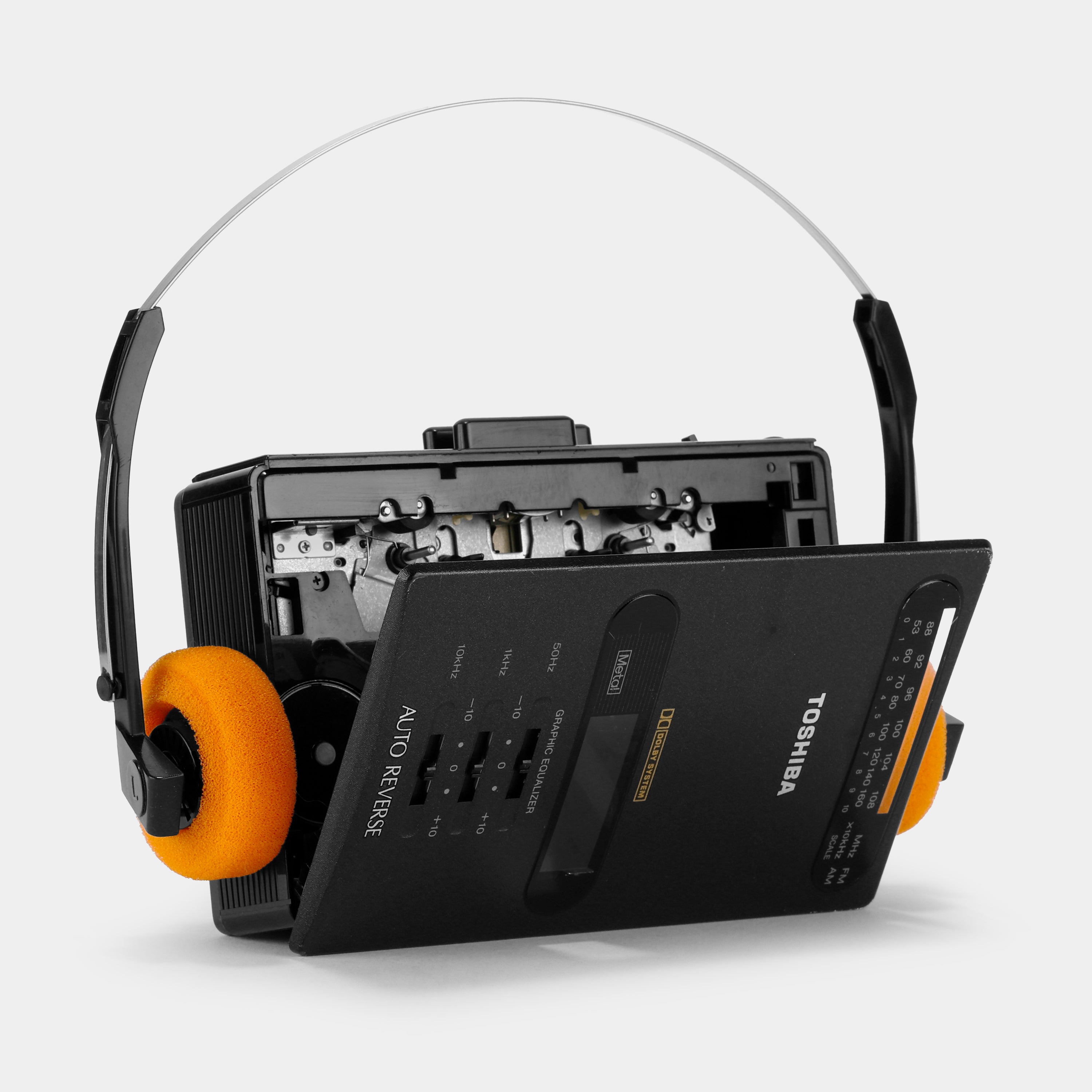 Toshiba KT-4049 AM/FM Portable Cassette Player