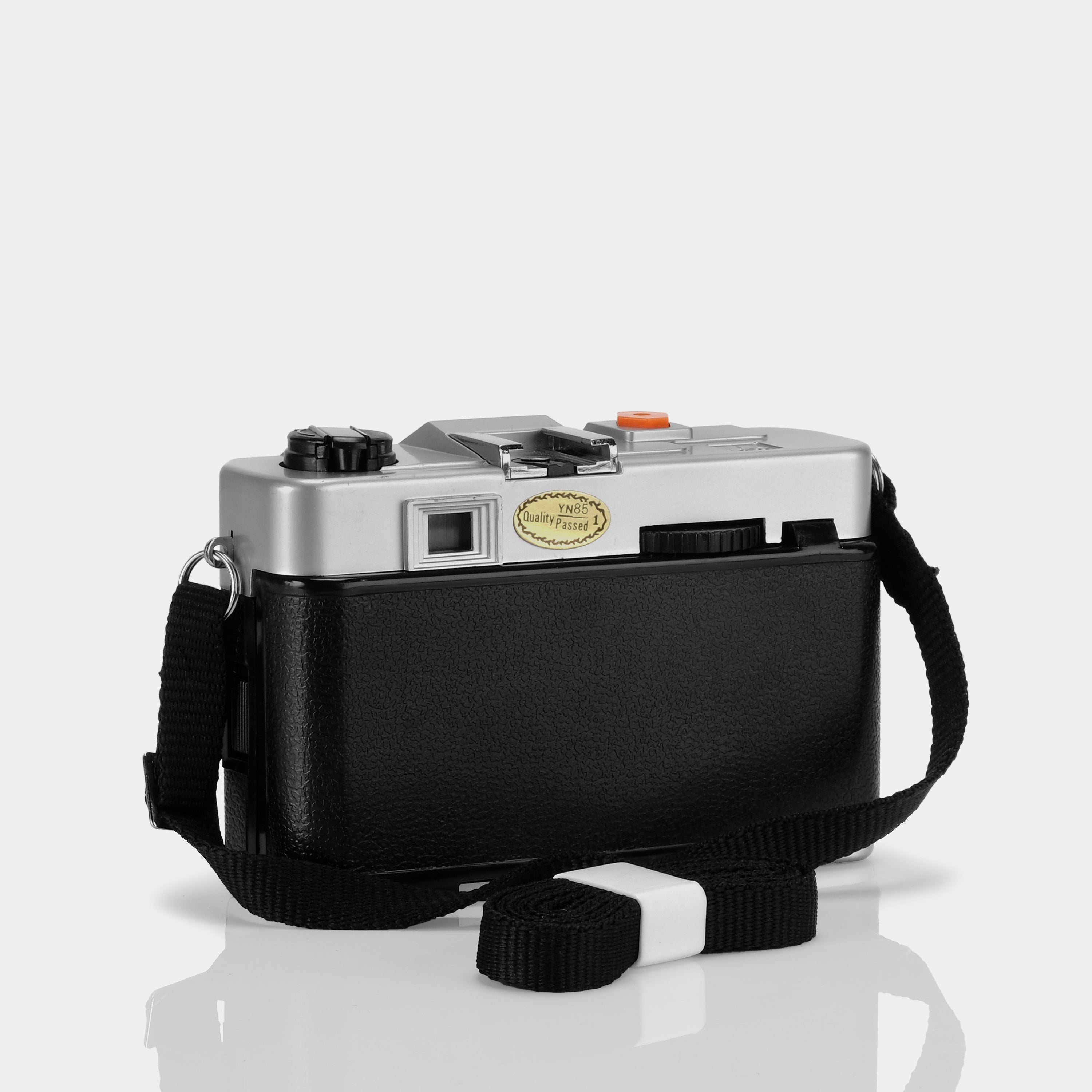 U.S. News & World Report 35mm Point and Shoot Film Camera