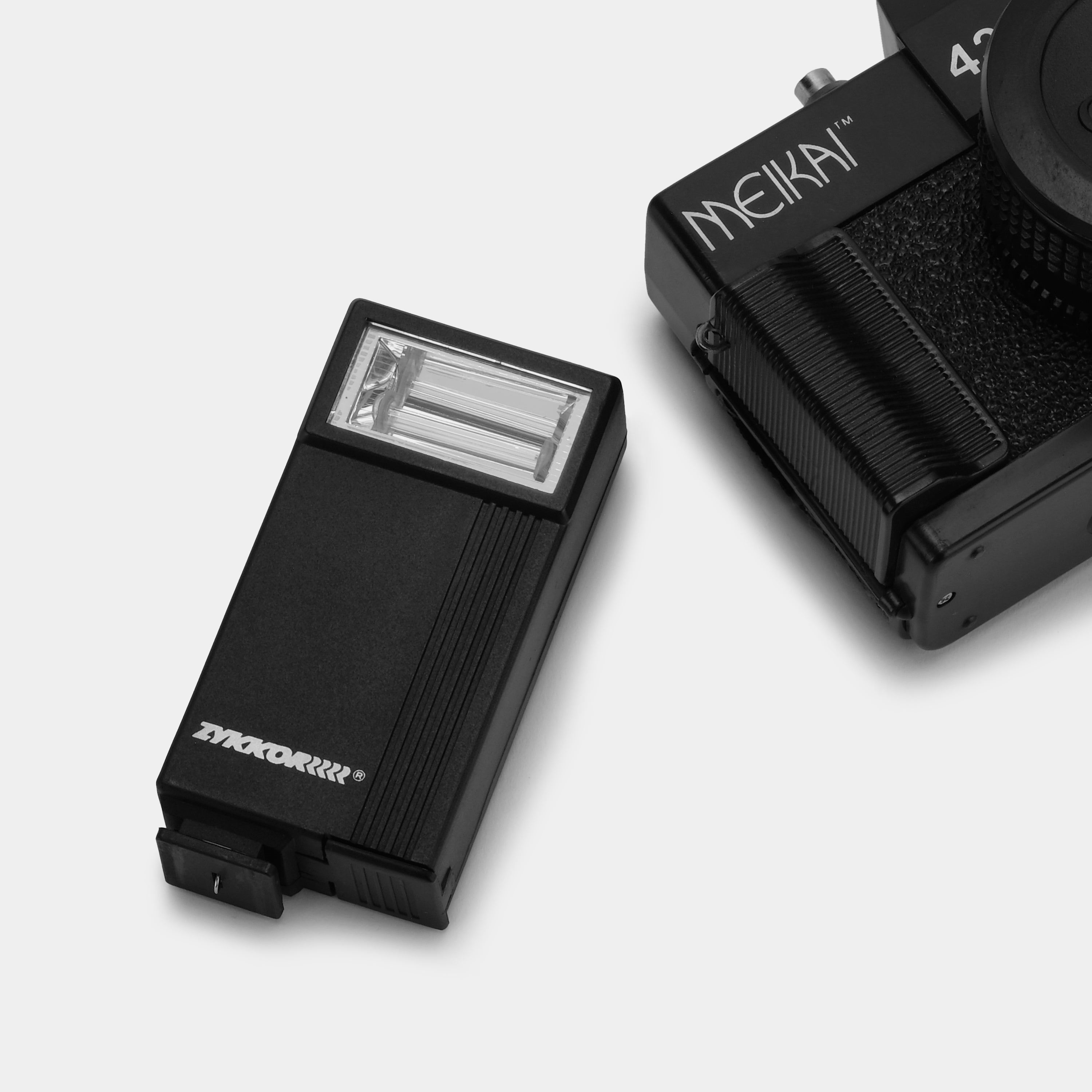 MeiKai 4351R 35mm Point and Shoot Film Camera