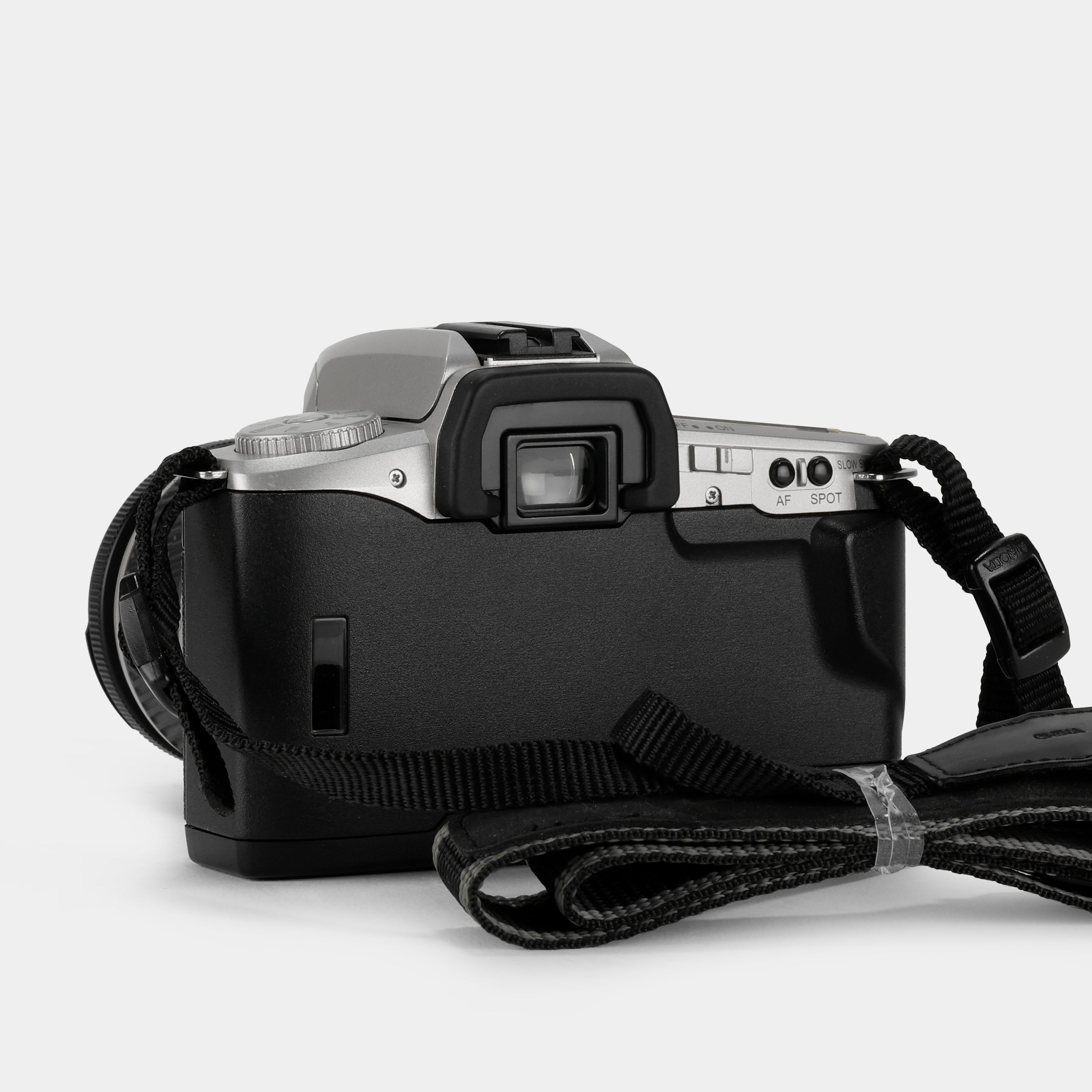 Minolta Maxxum 4 35mm SLR Film Camera