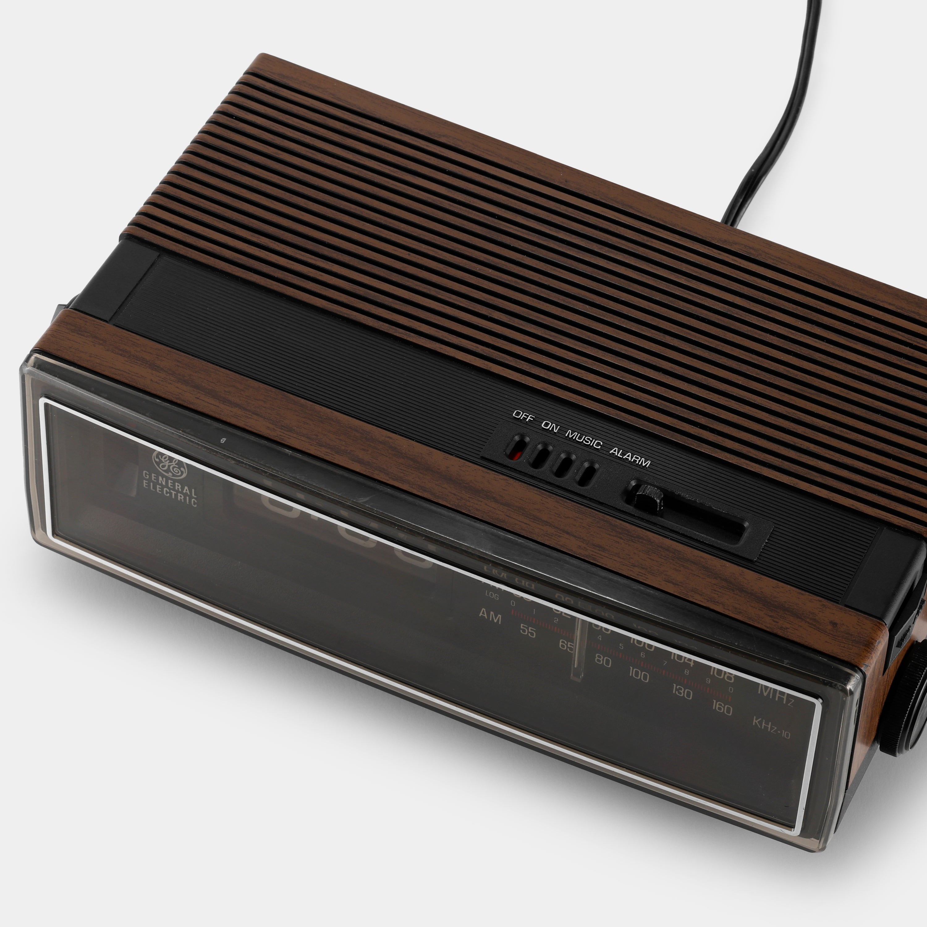 General Electric 7-4305C Alarm Clock Radio