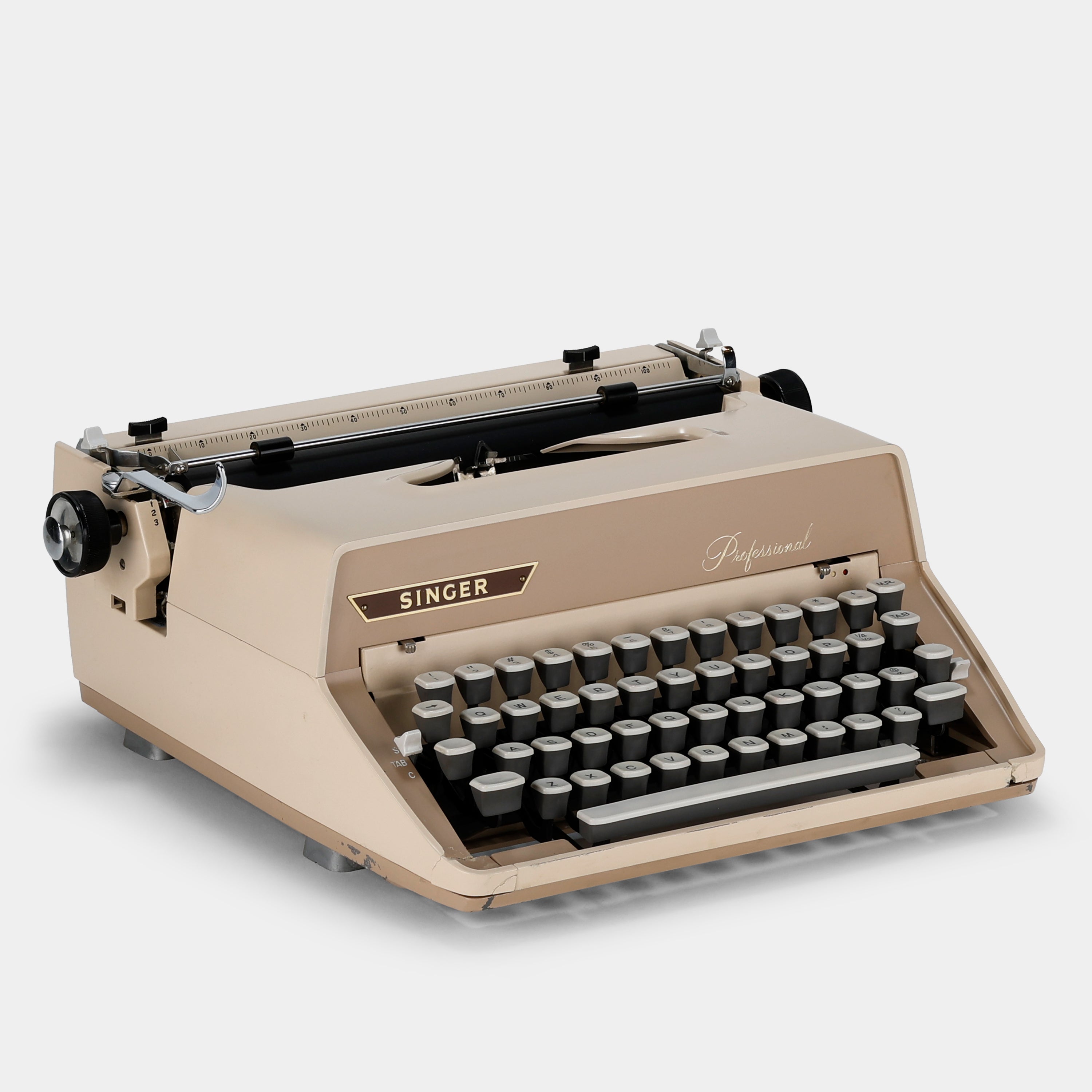 Singer Professional Beige Manual Typewriter and Case