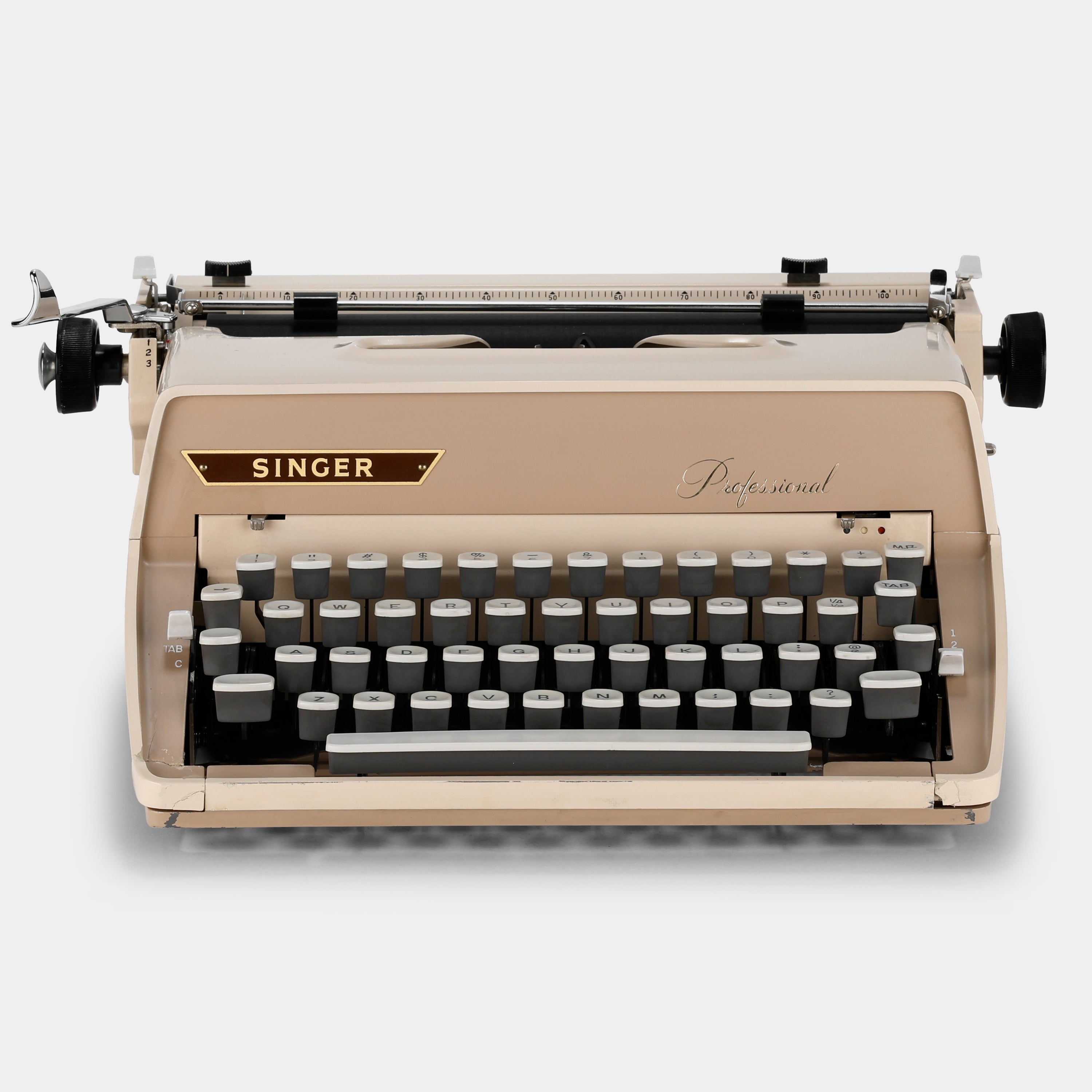 Singer Professional Beige Manual Typewriter and Case