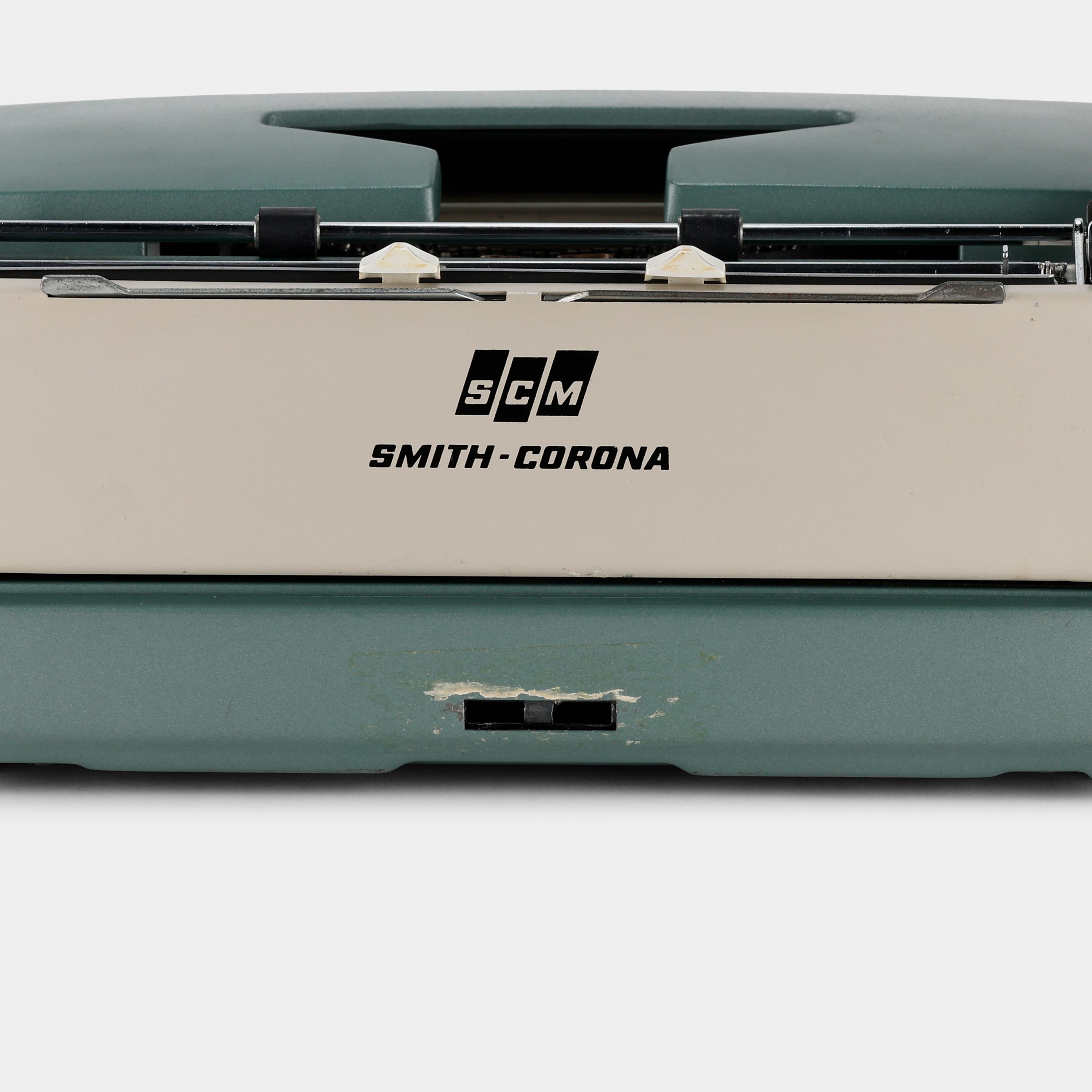 Smith-Corona Galaxie Deluxe Olive Manual Typewriter and Case