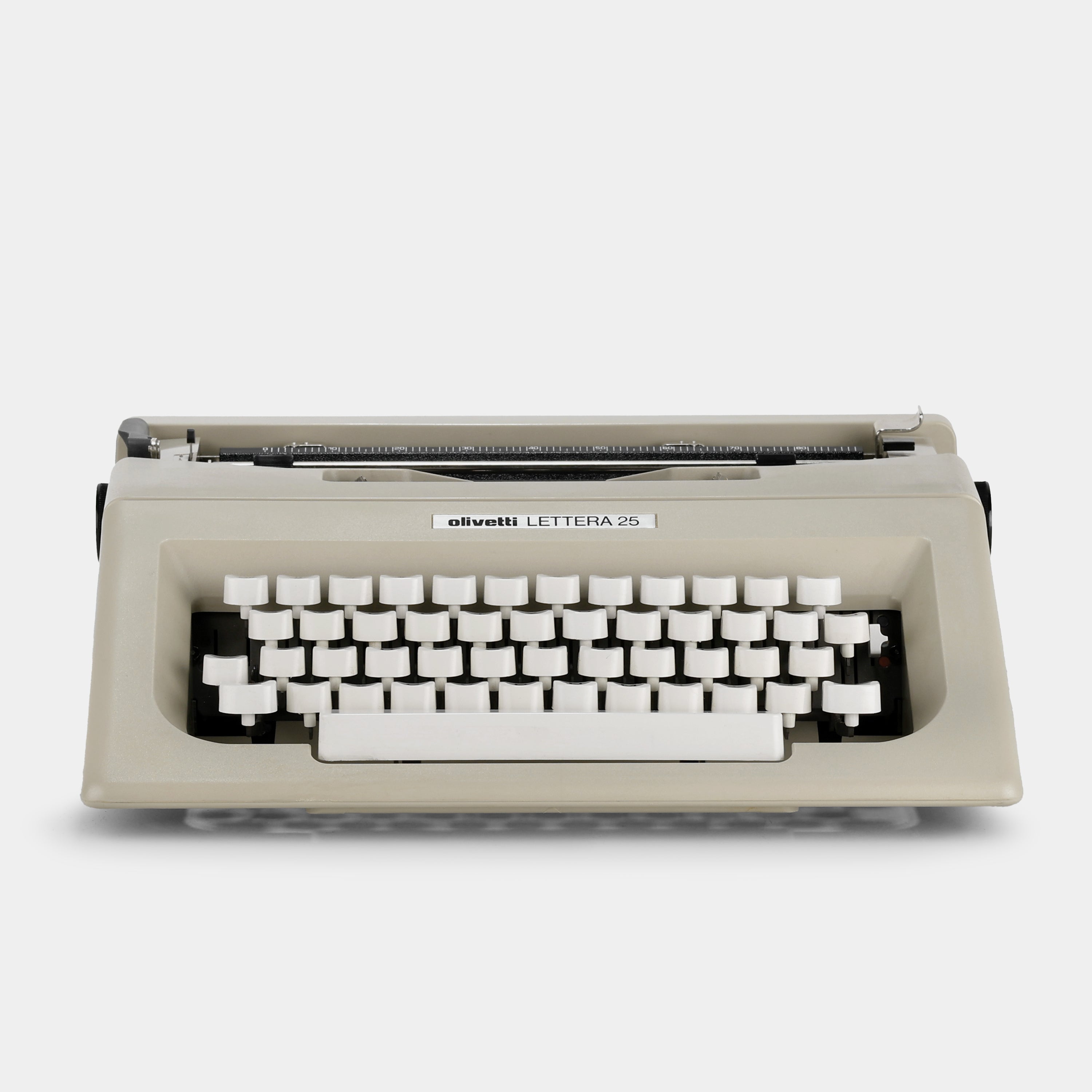 Olivetti Lettera 25 Cream Manual Typewriter