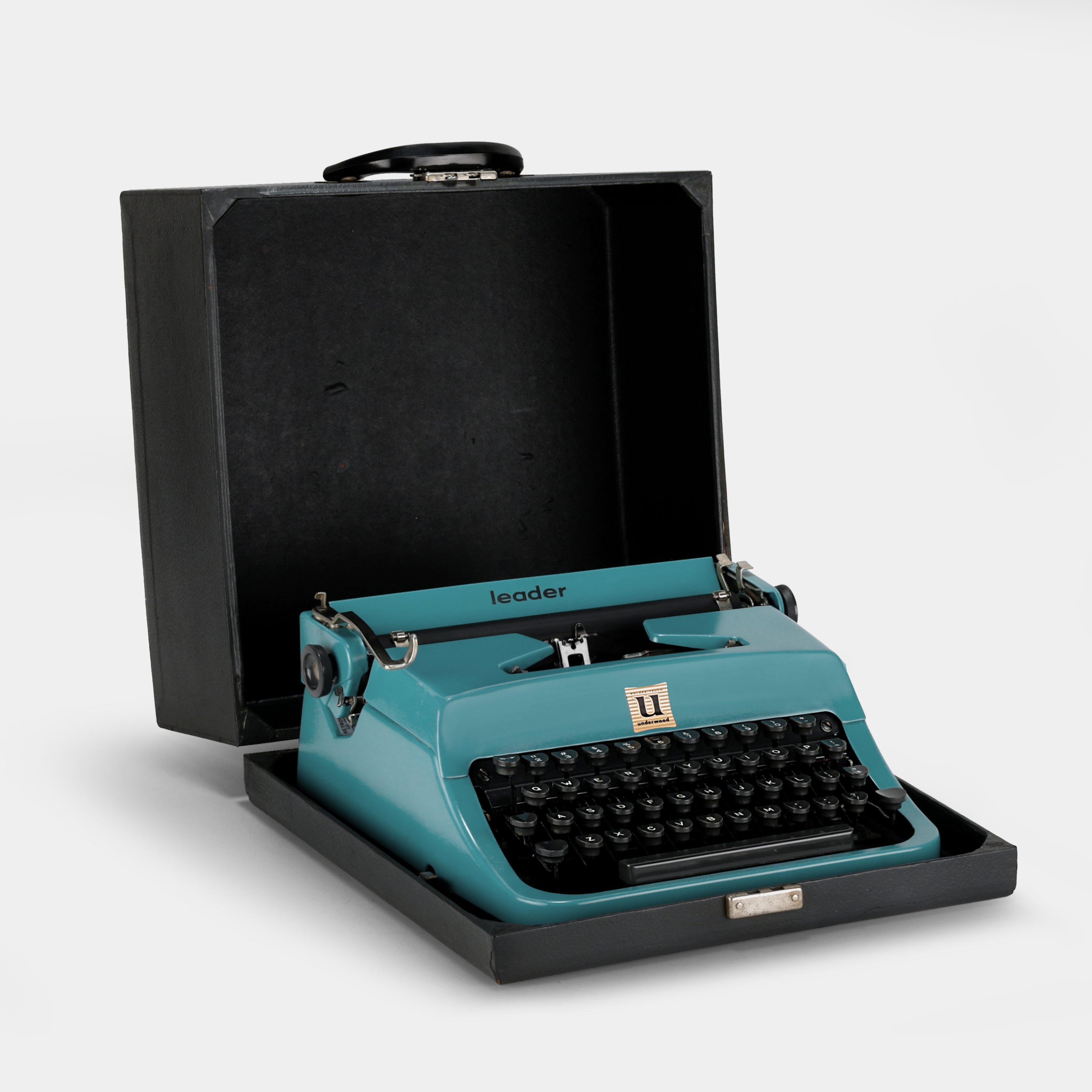 Underwood Leader Turqouise Manual Typewriter and Case