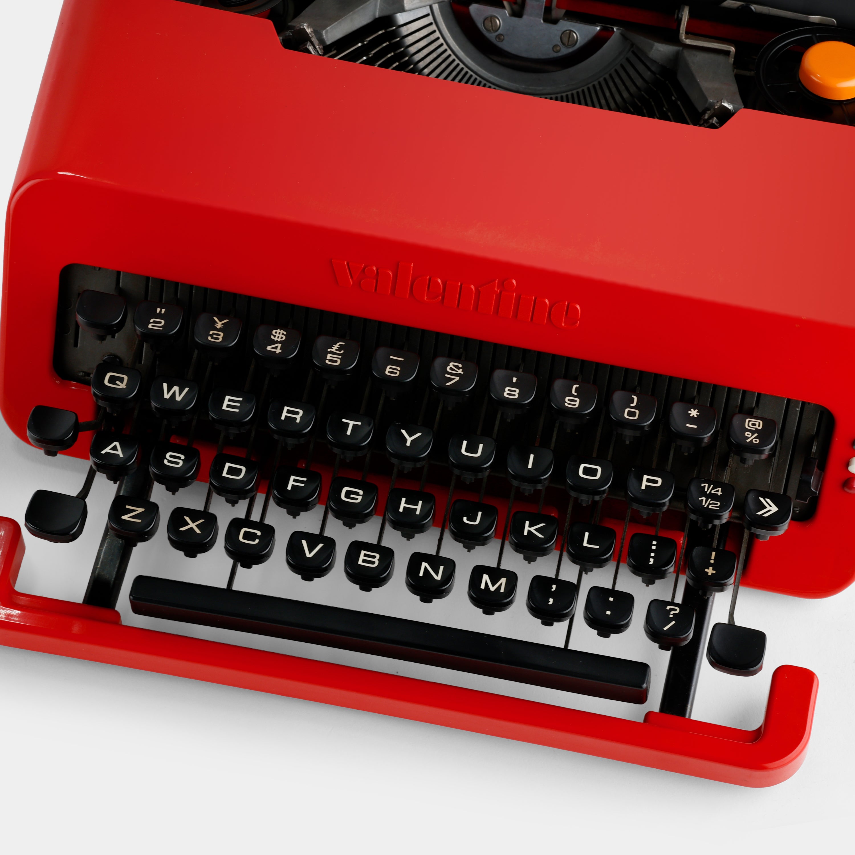 Olivetti Valentine S Red Manual Typewriter and Case