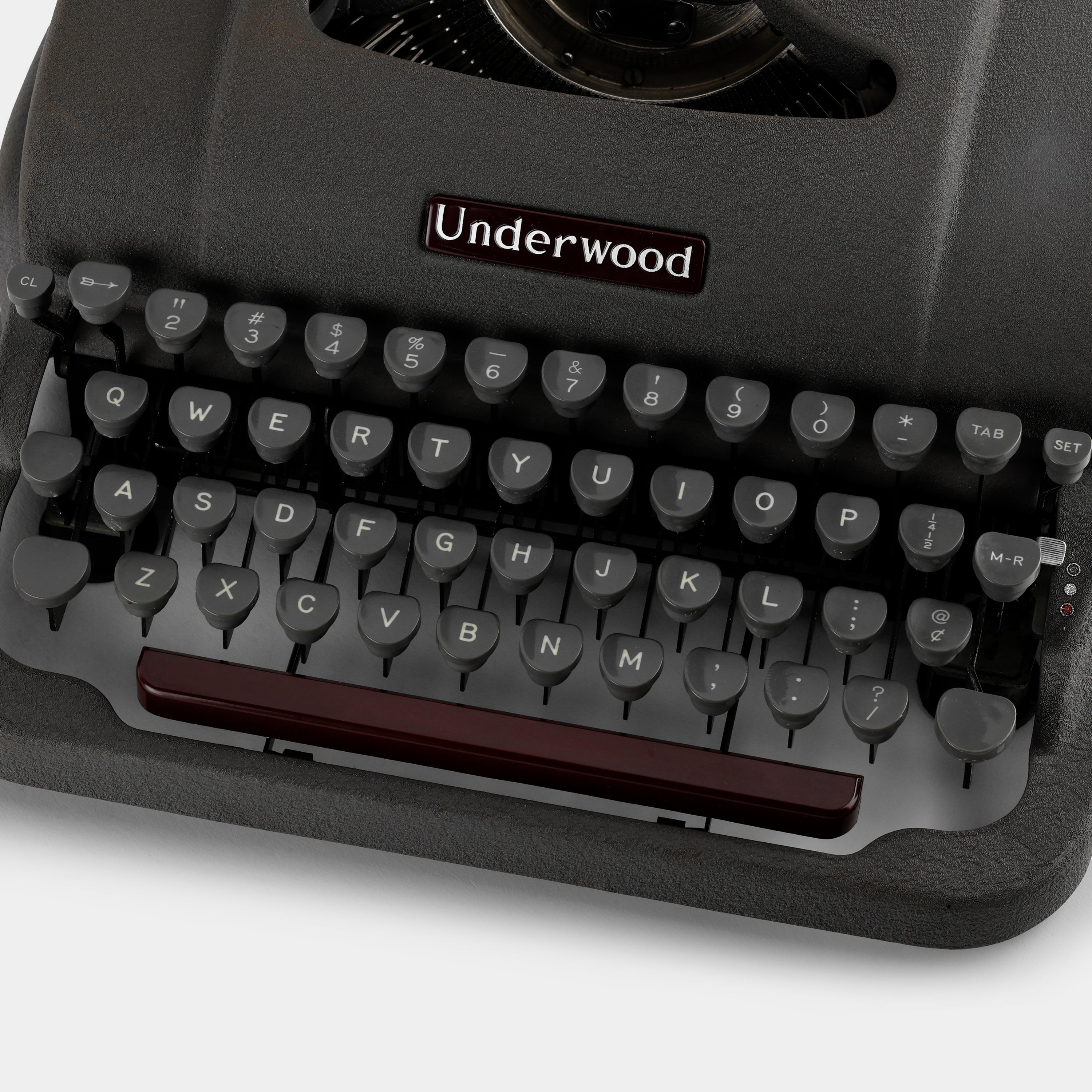 Underwood Finger Elite Dark Grey Manual Typewriter and Case