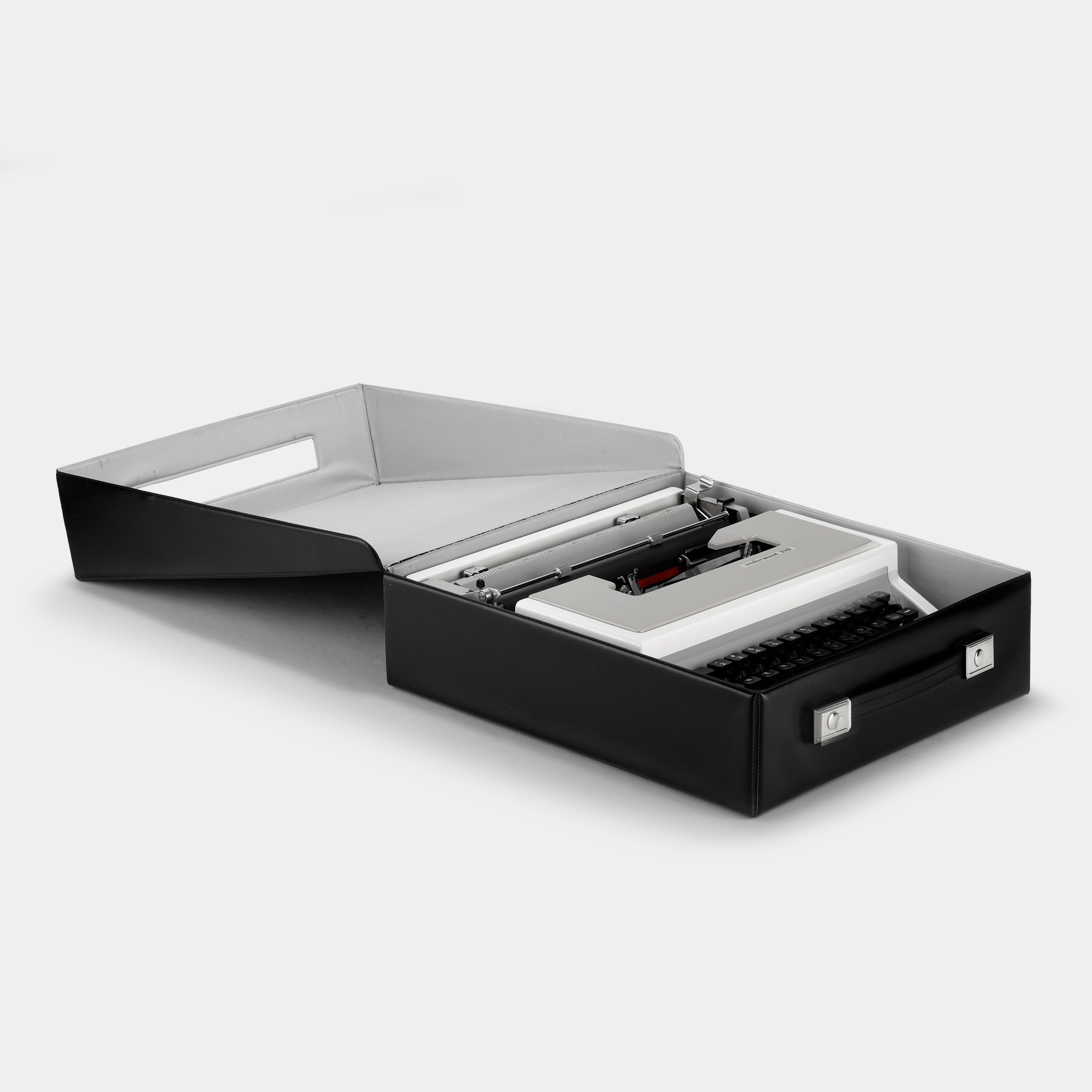 Underwood 310 Manual Typewriter and Case