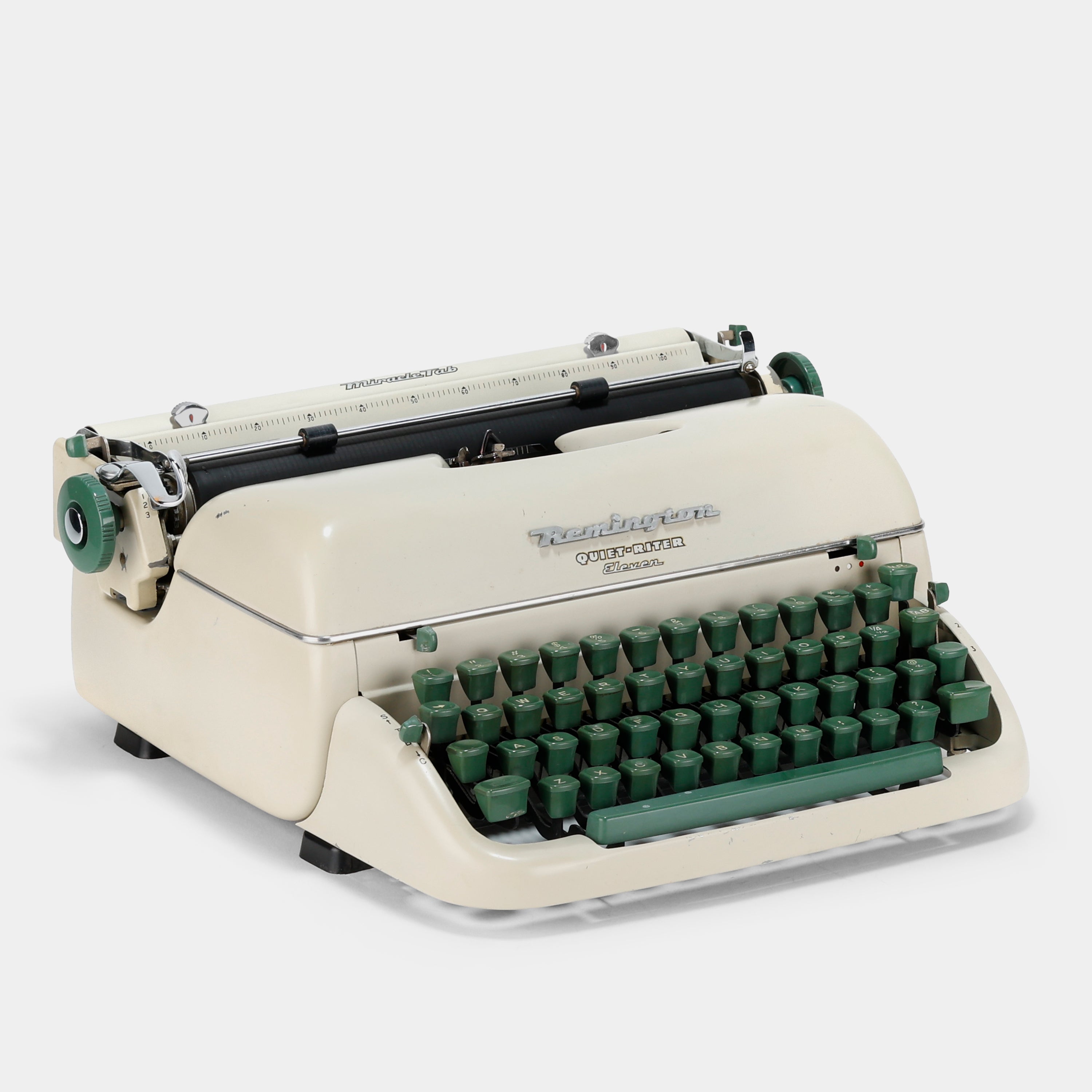 Remington Quiet-Riter 11 Manual Typewriter and Case