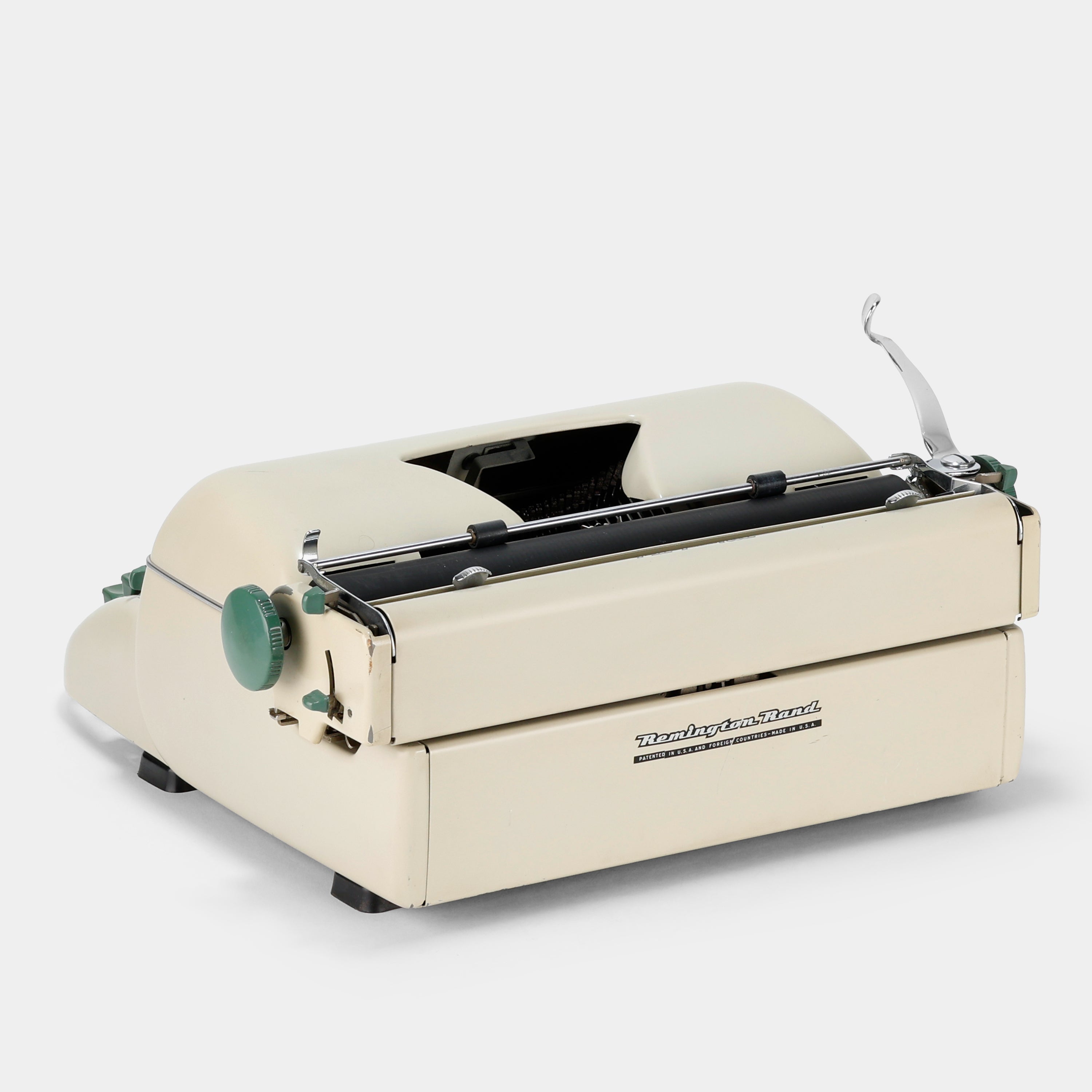 Remington Quiet-Riter 11 Manual Typewriter and Case