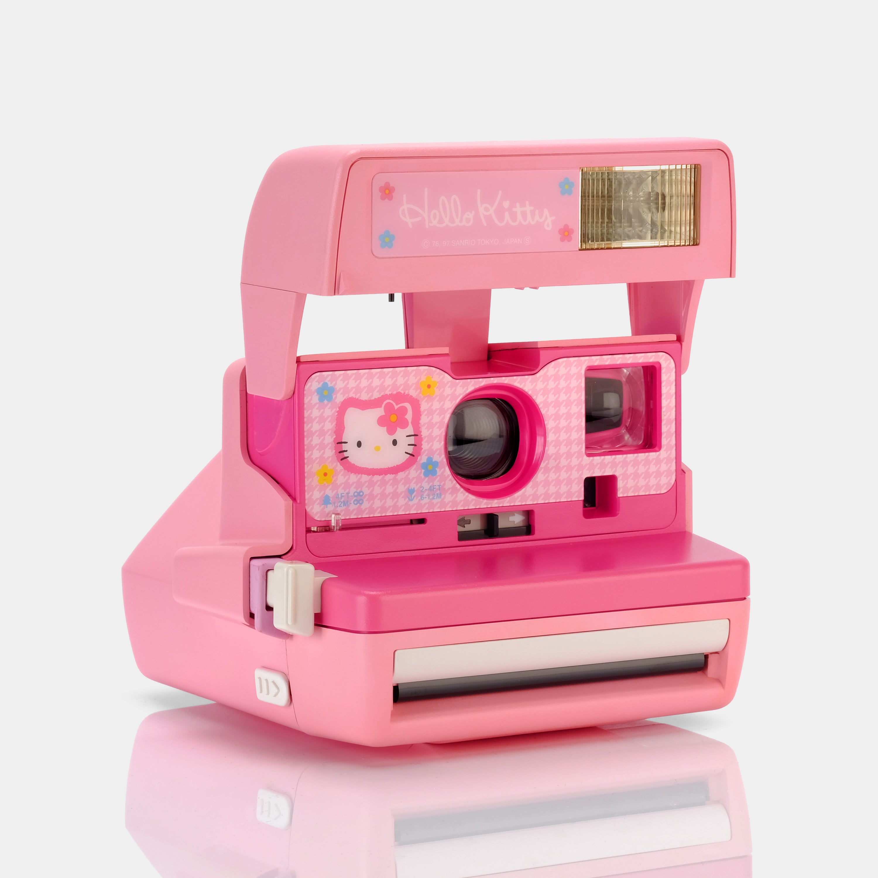 Polaroid 600 90s Hello Kitty Instant Film Camera (B-Grade)