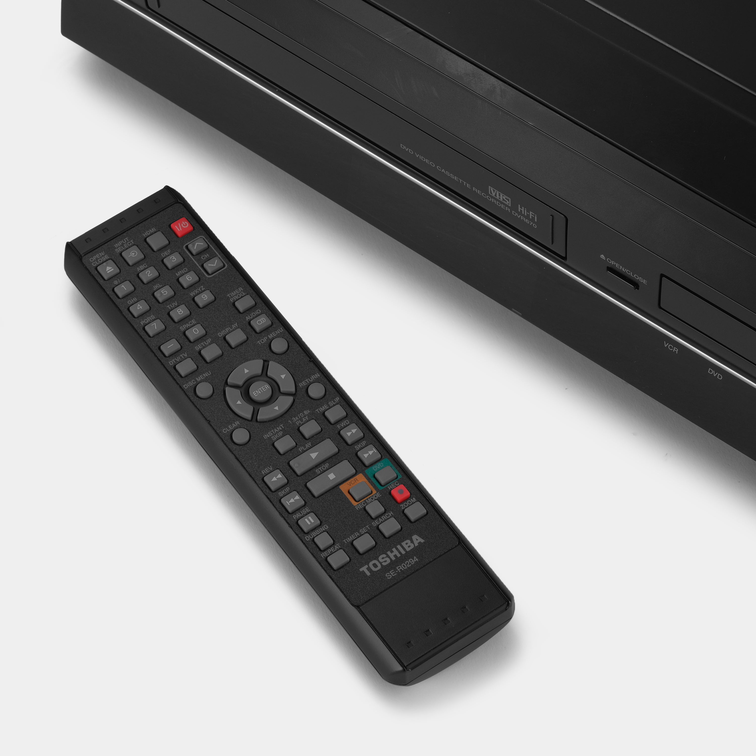 Toshiba DVR670KU VCR VHS and DVD Player