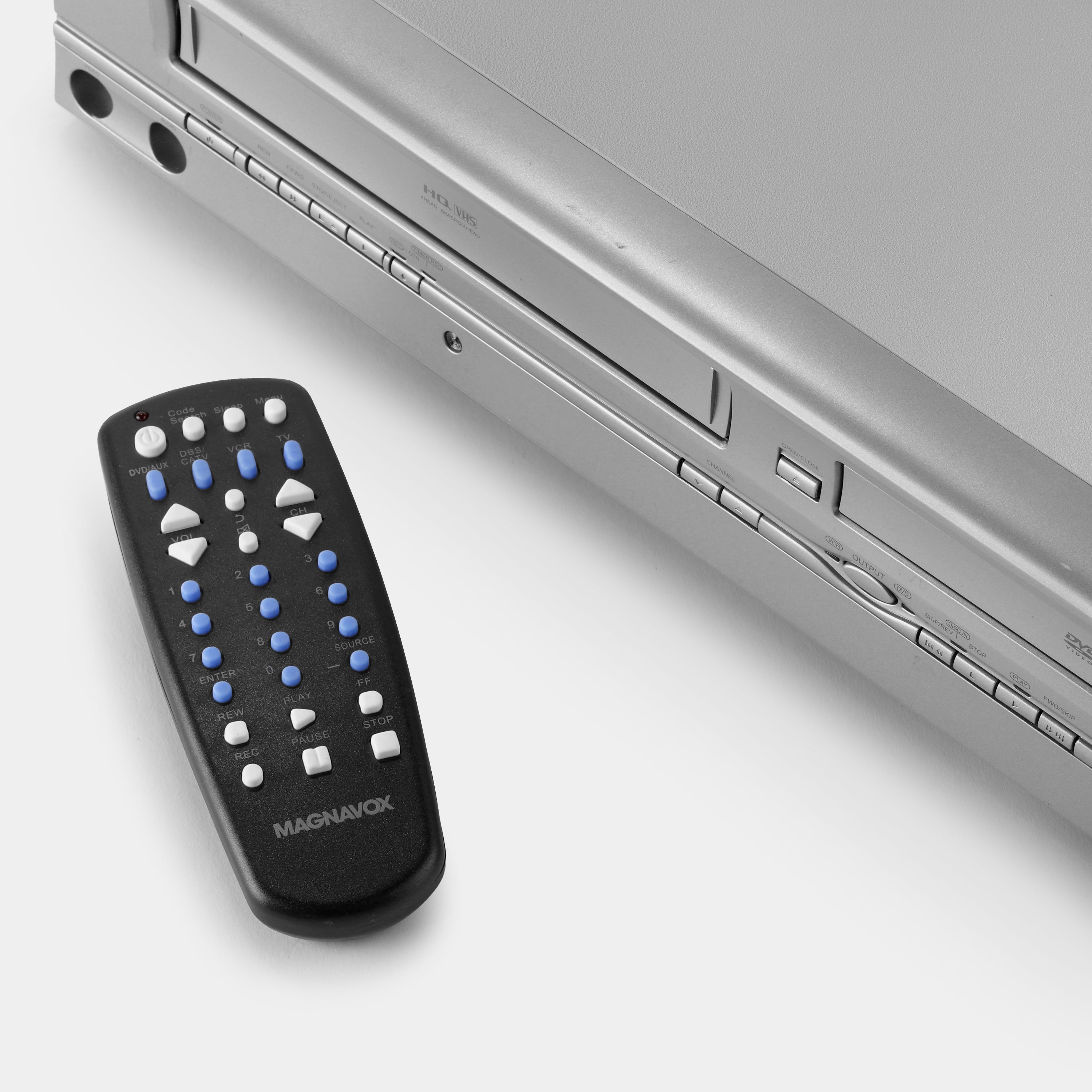 Emerson EWD2204 VCR VHS and DVD Player