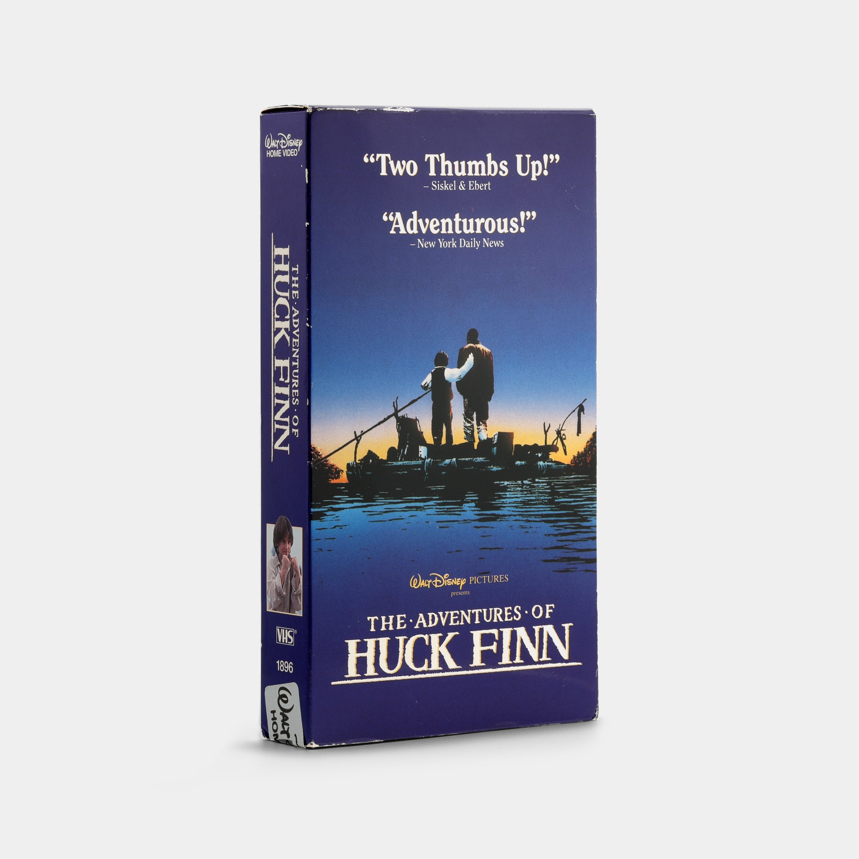 The Adventures of Huck Finn VHS Tape