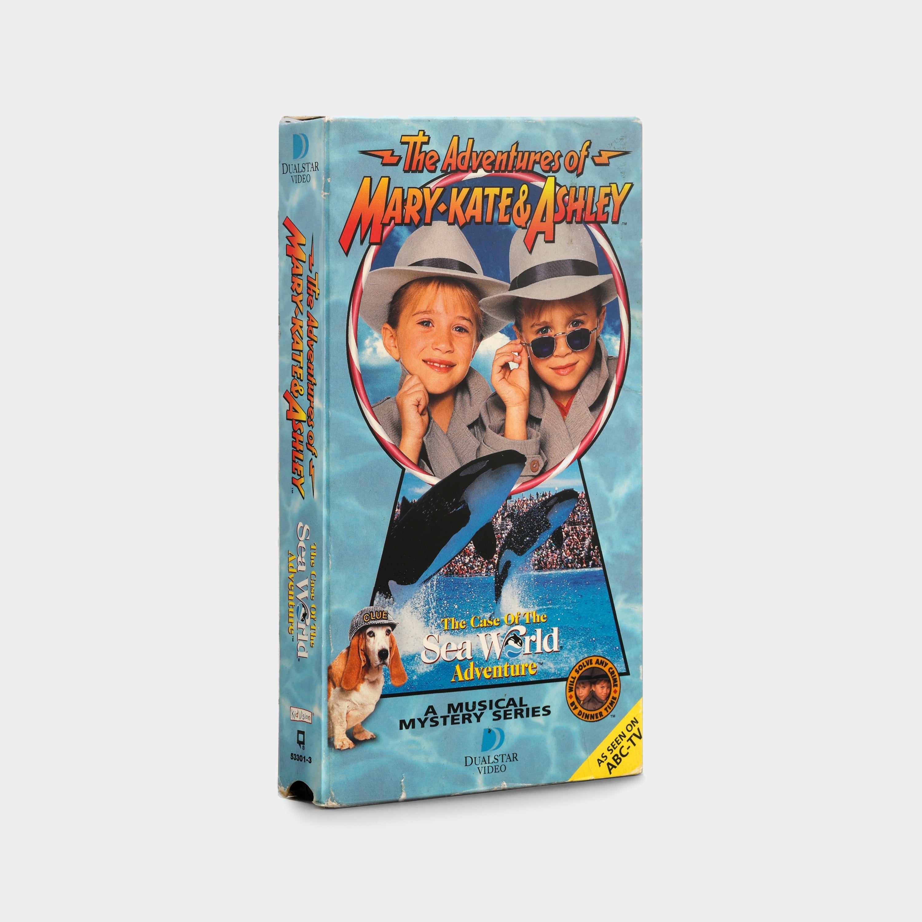 The Adventures of Mary-Kate & Ashley: The Case of the Sea World Adventure VHS Tape