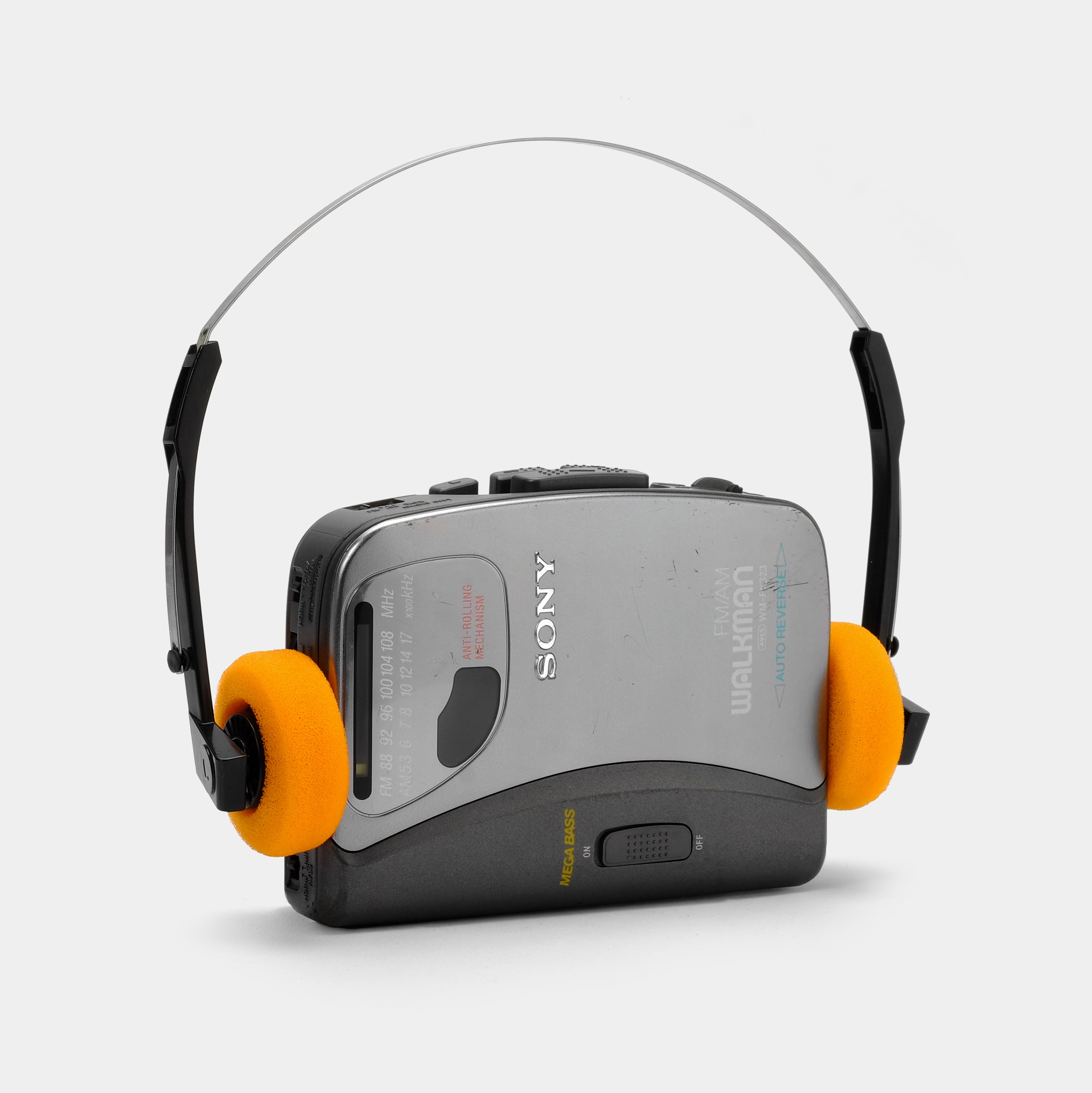 Sony Walkman WM-FX323 Auto Reverse AM/FM Portable Cassette Player