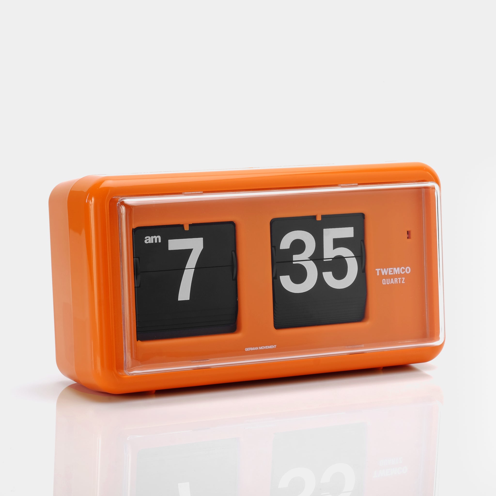 Twemco QT30 Analog Flip Clock
