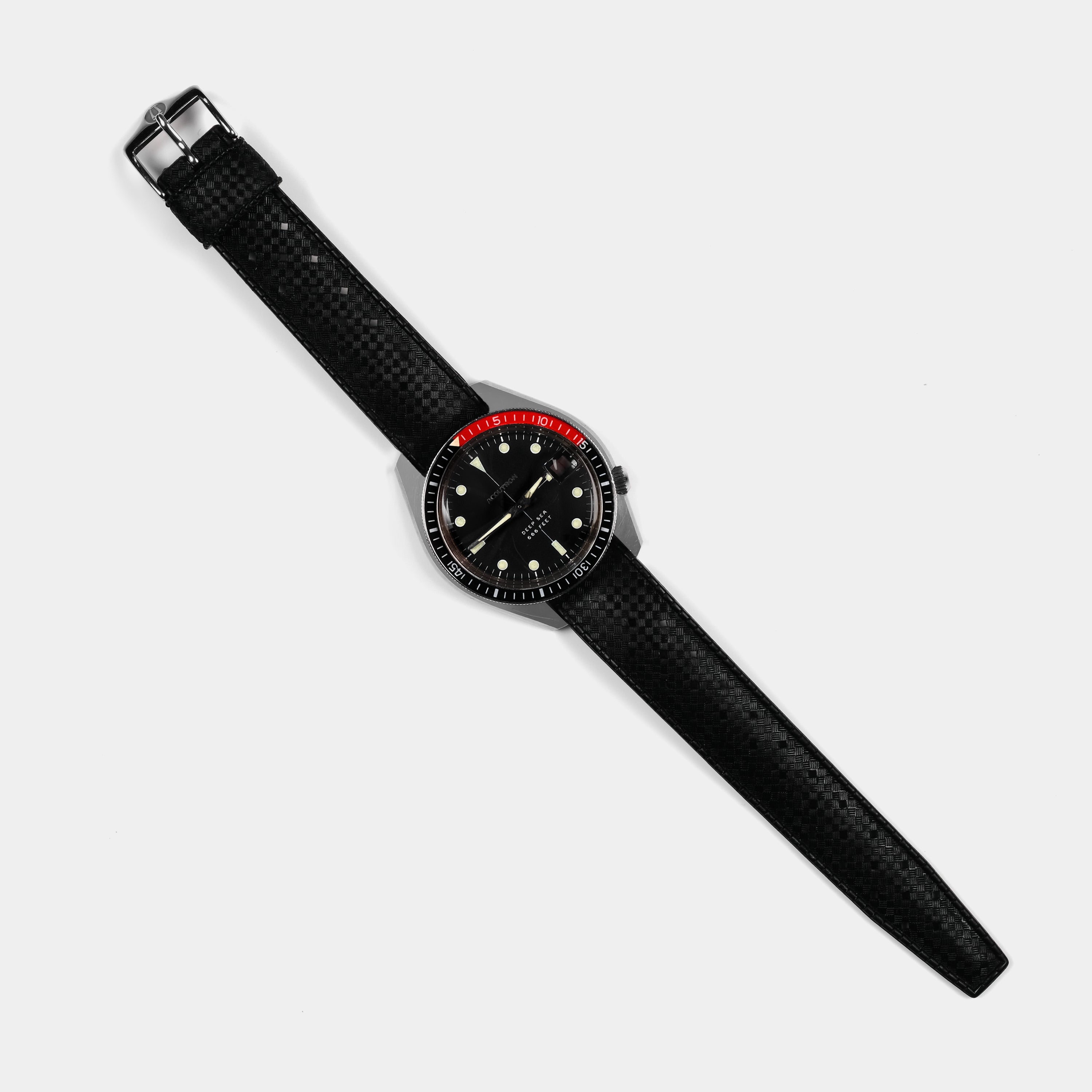 Accutron By Bulova Deep Sea 666 Feet "Devil Diver" Circa 1969 Wristwatch
