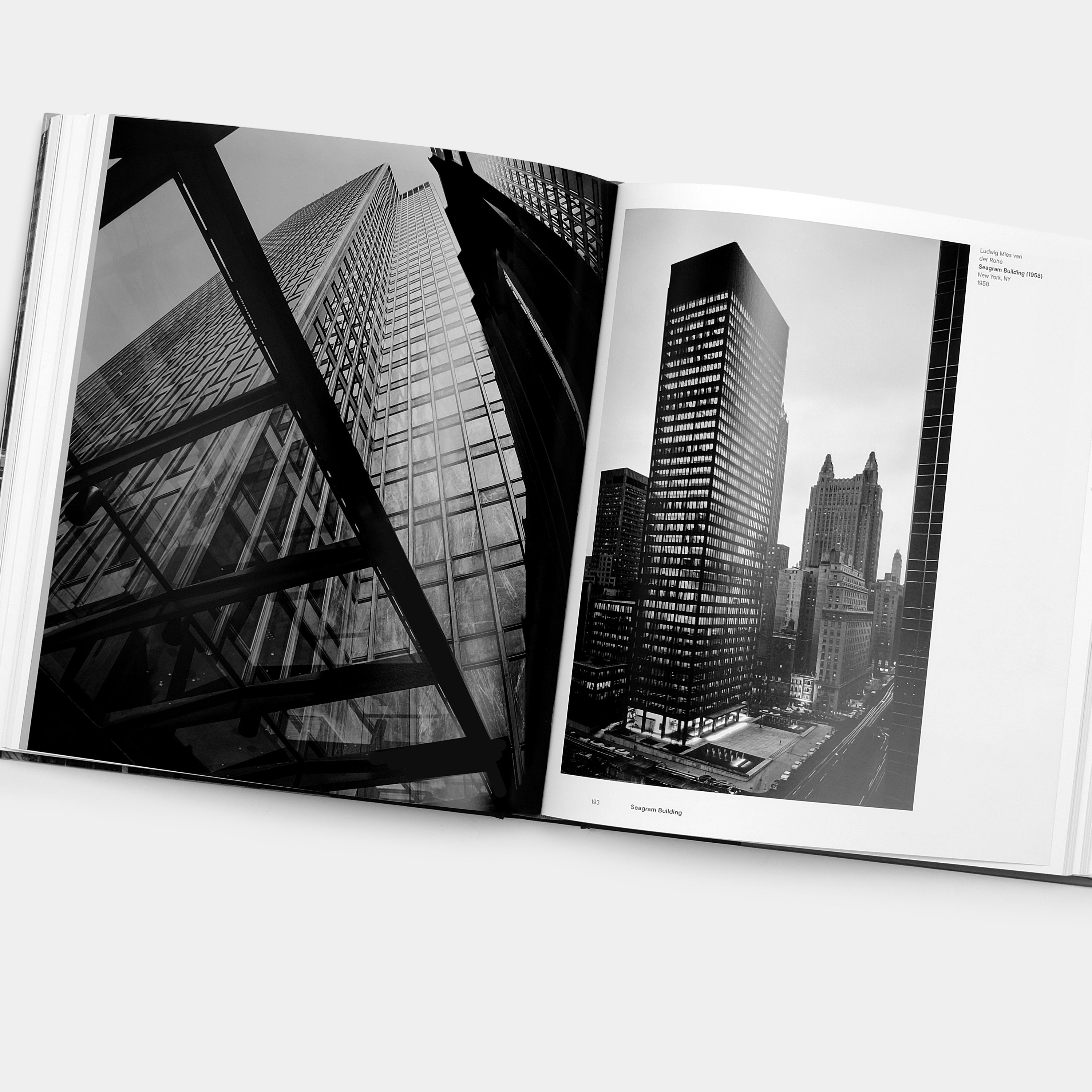 Ezra Stoller: A Photographic History of Modern American Architecture Phaidon Book