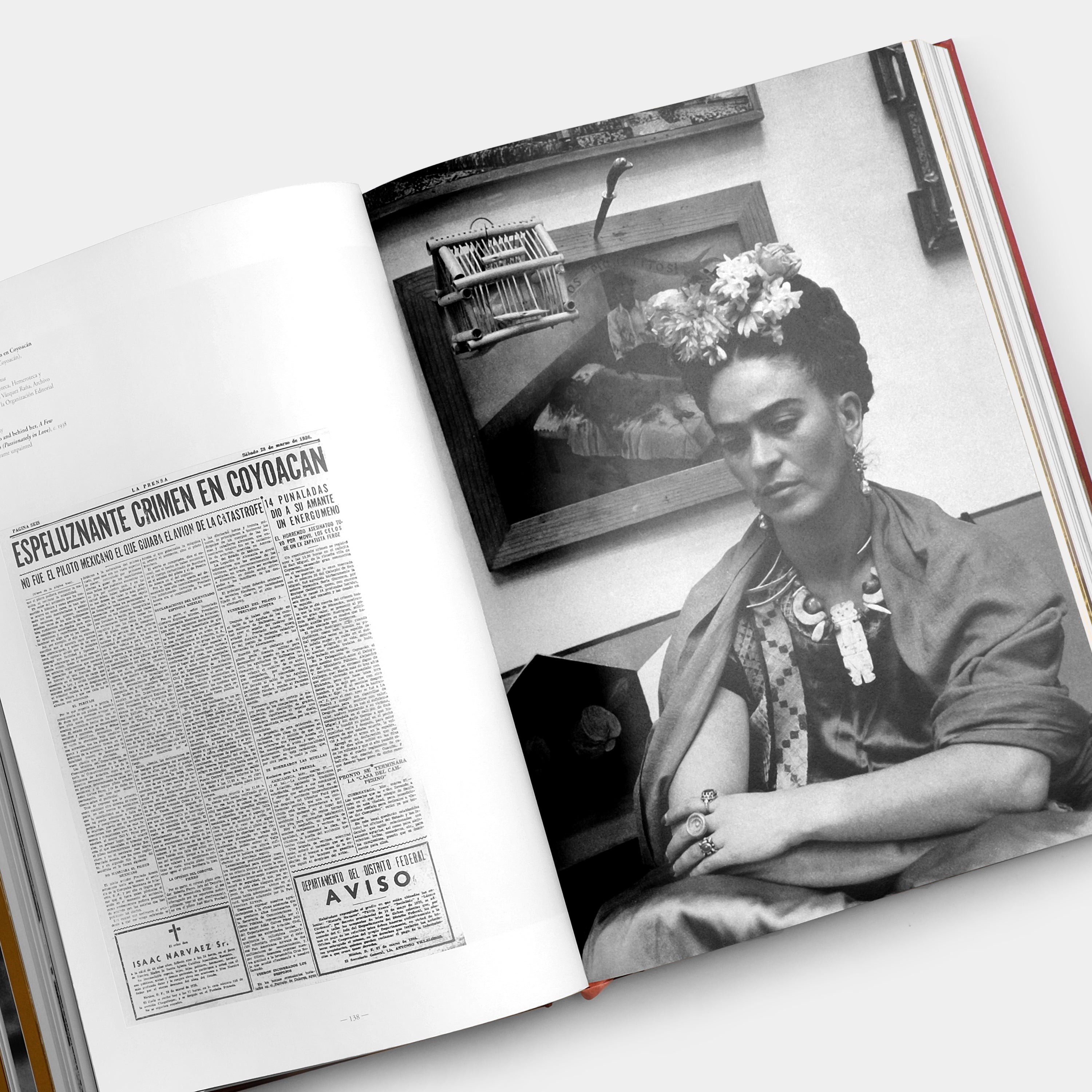 Frida Kahlo: The Complete Paintings XXL Taschen Book