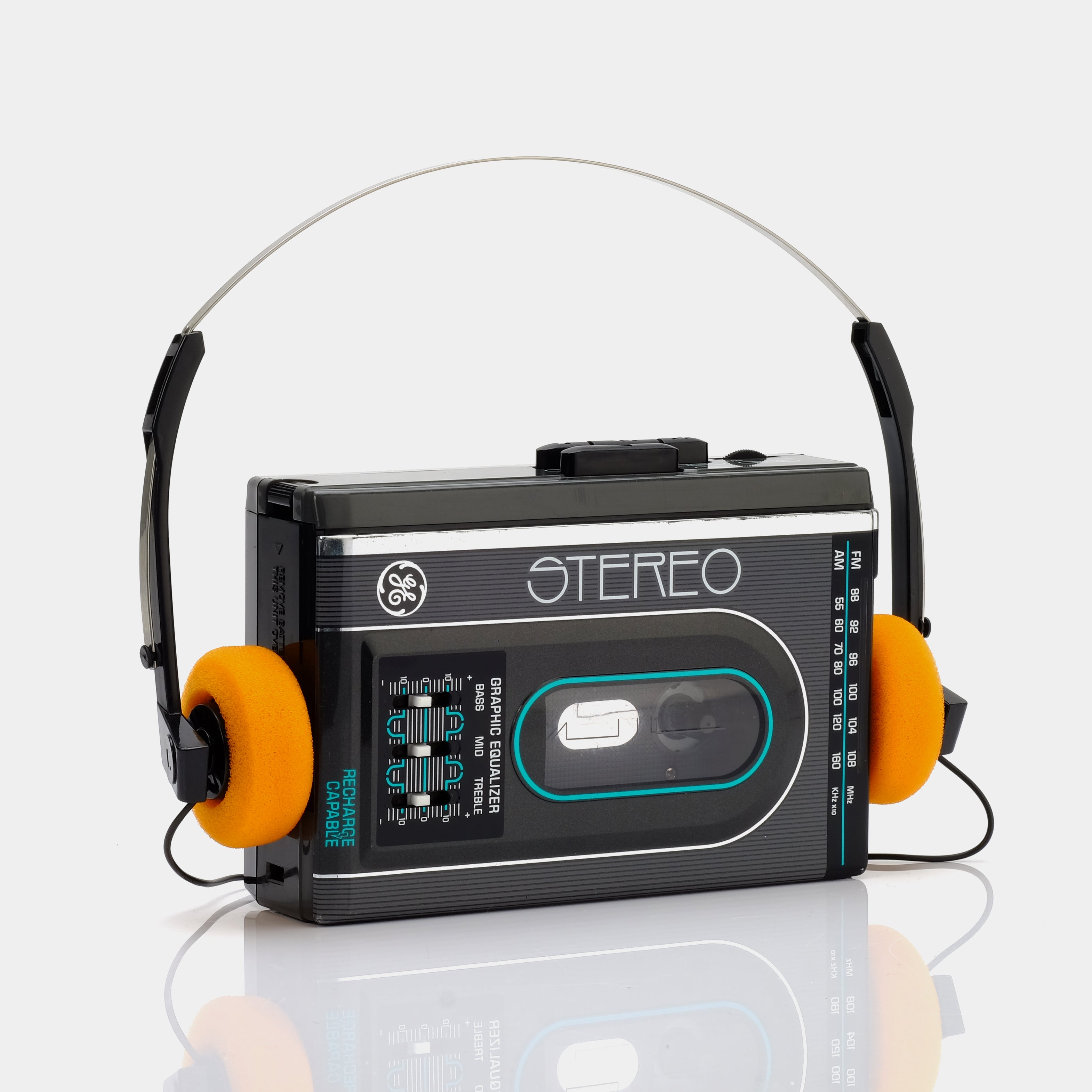 General Electric Stereo Equalizer Portable Cassette Player