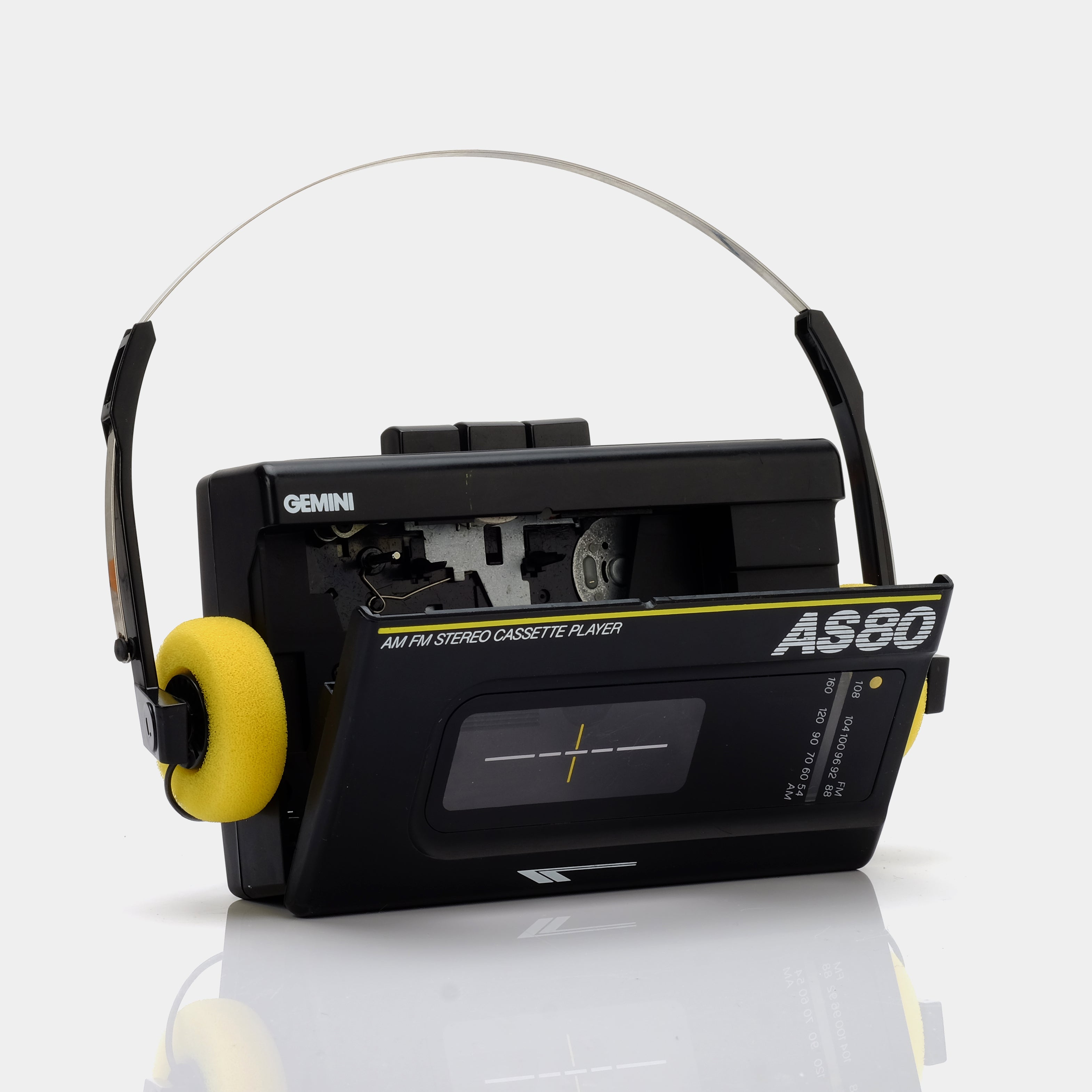 Gemini AS80 AM/FM Portable Cassette Player