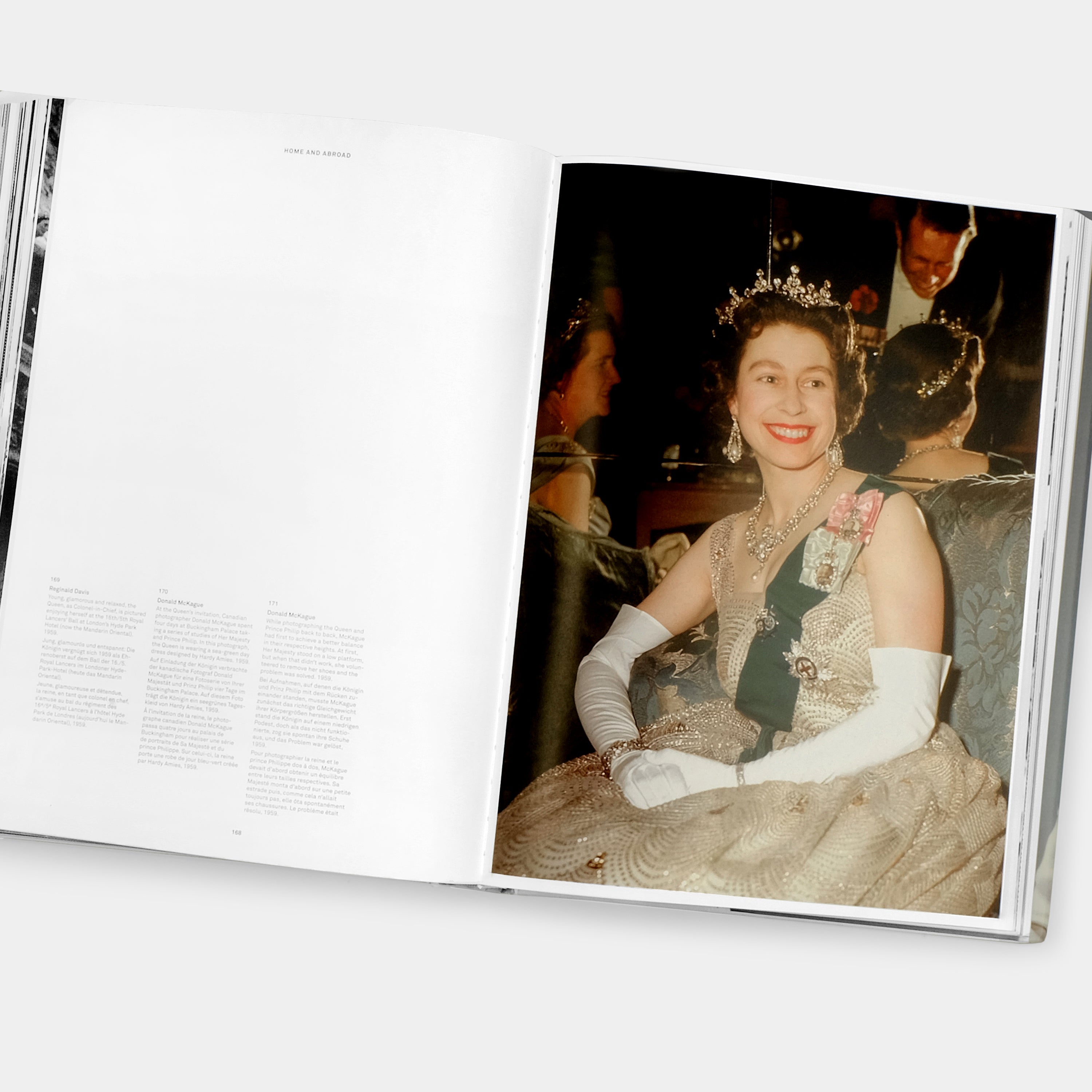 Her Majesty: A Photographic History 1926–Today by Christoper Warwick and Reuel Golden XL Taschen Book