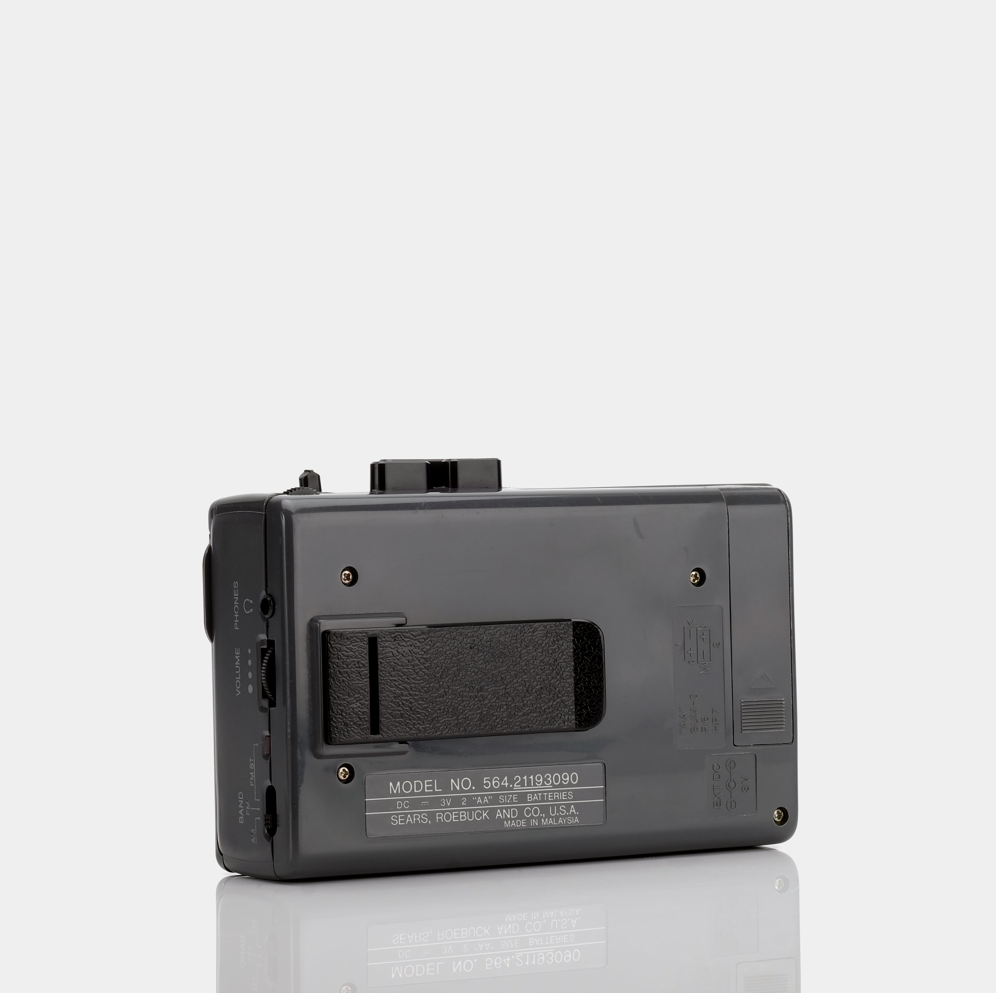 Sears Roebuck & Co LXI Series 564.21193090 Portable Cassette Player