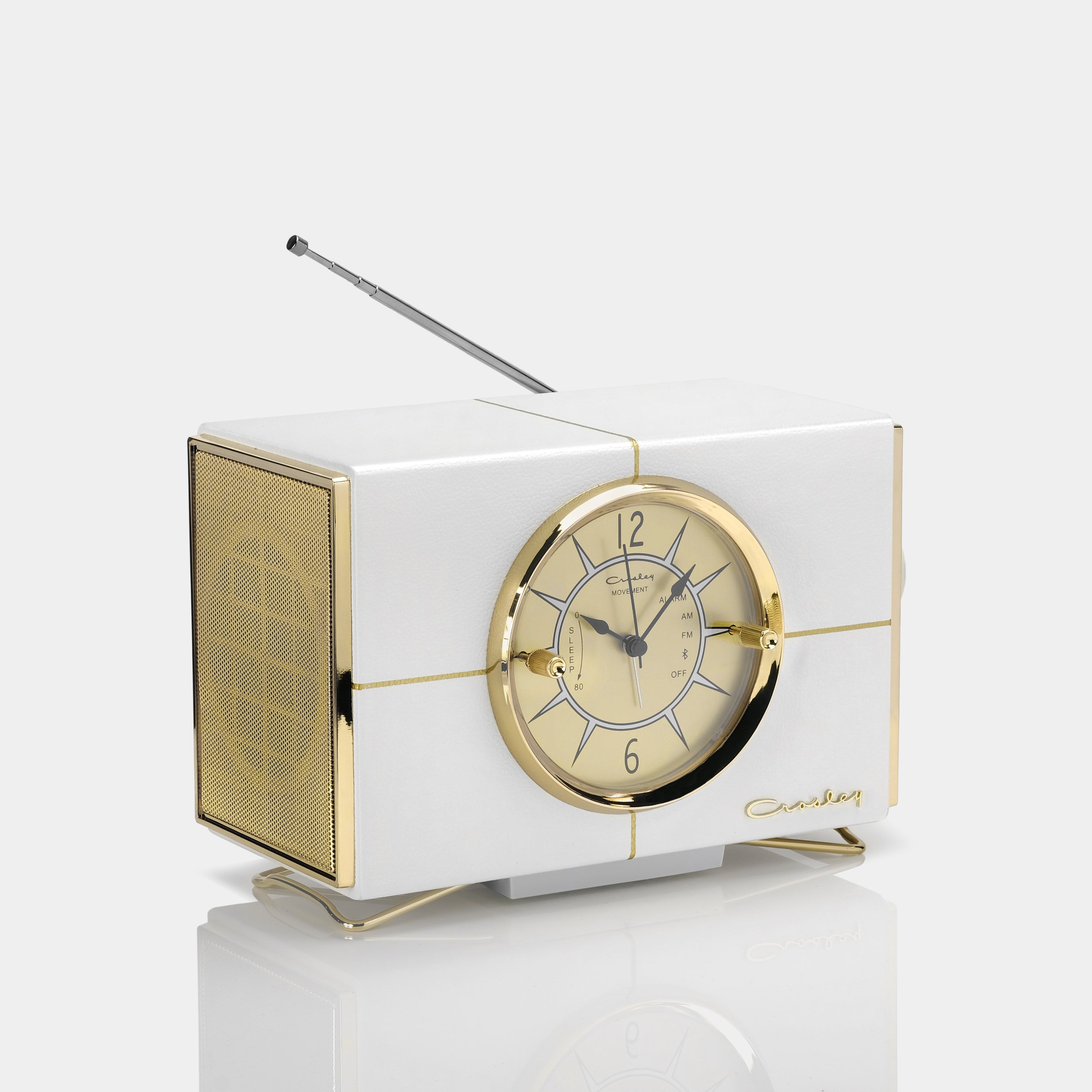 Crosley Lewis Retro AM/FM White Radio with Bluetooth