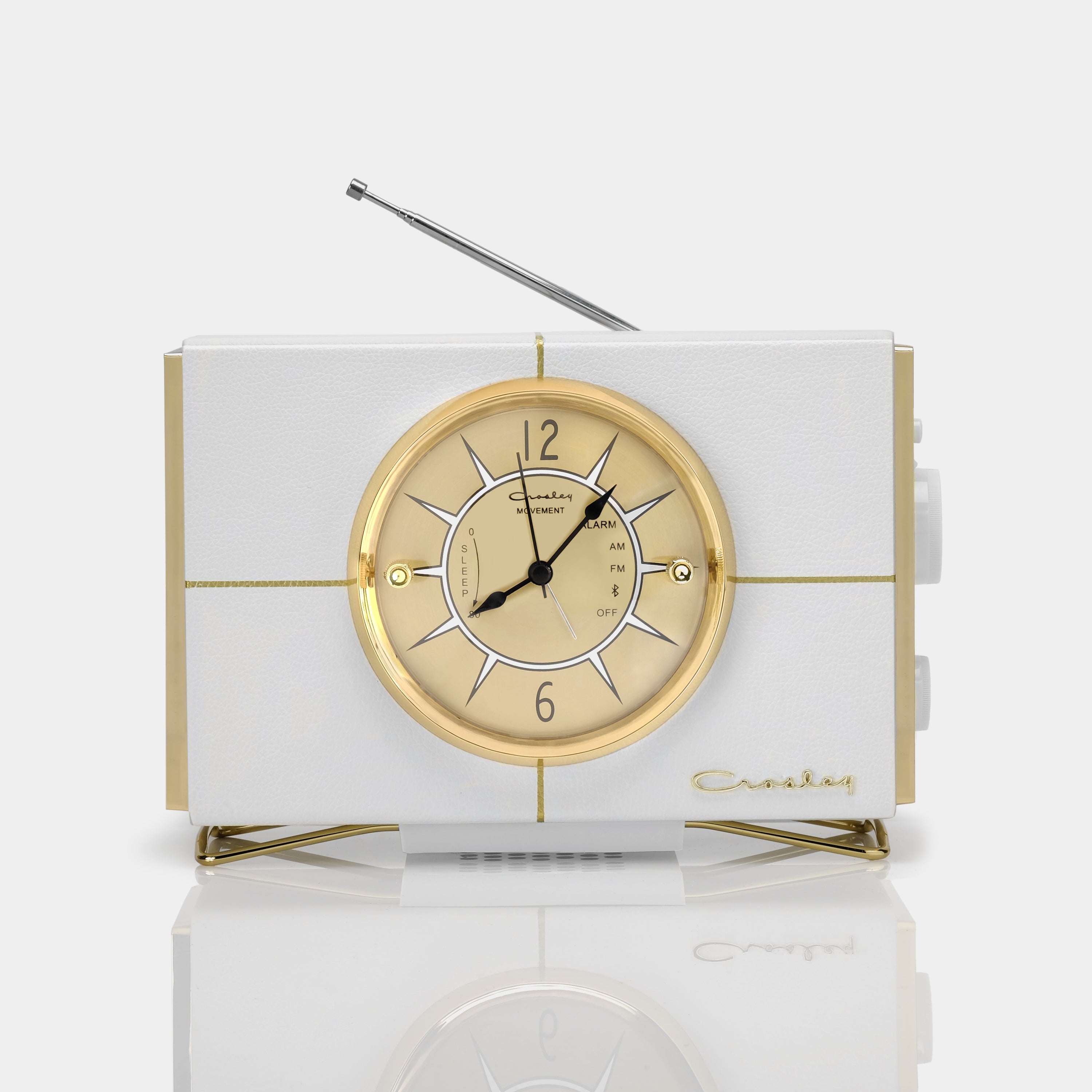 Crosley Lewis Retro AM/FM White Radio with Bluetooth