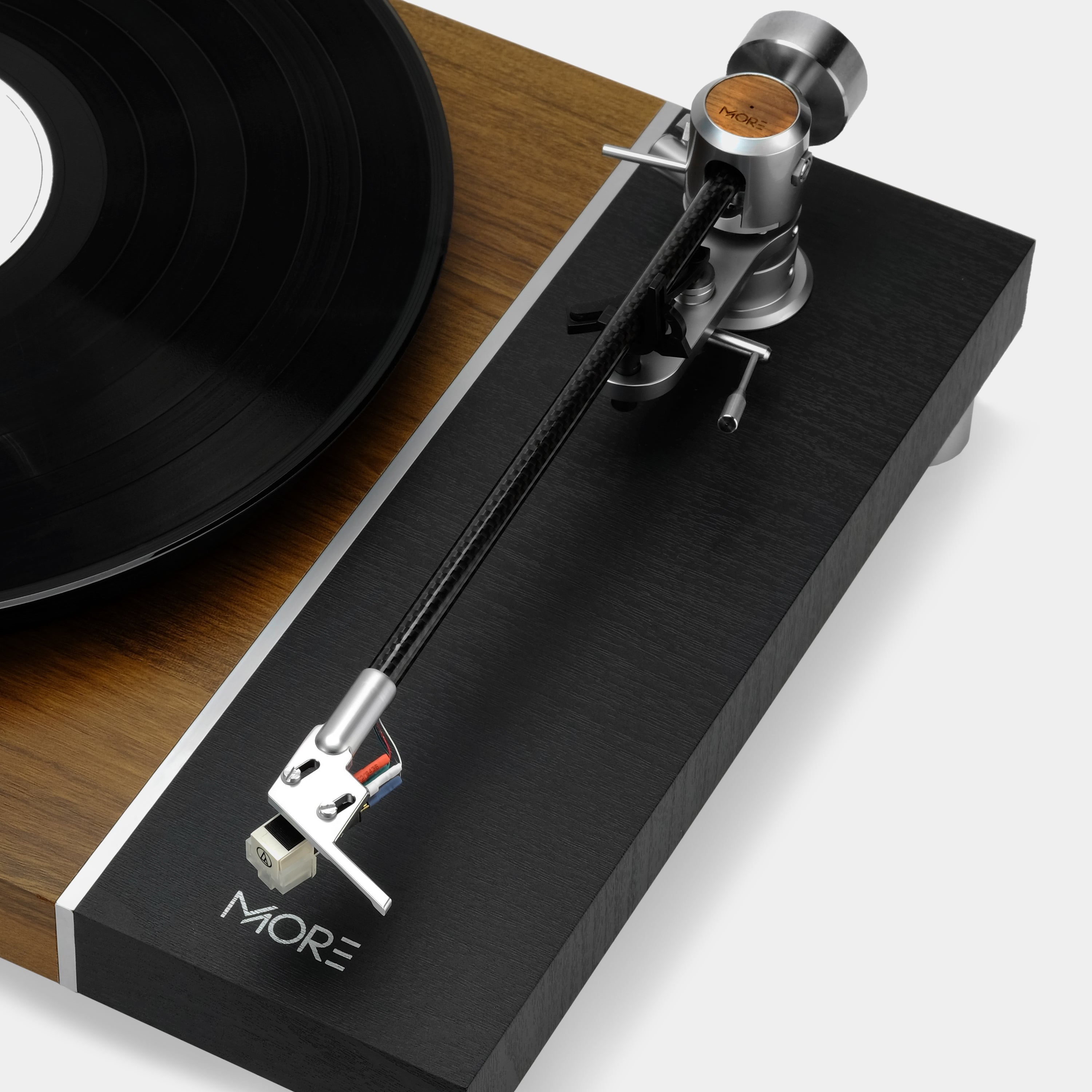 MORE HiFi Walnut Turntable with Speakers