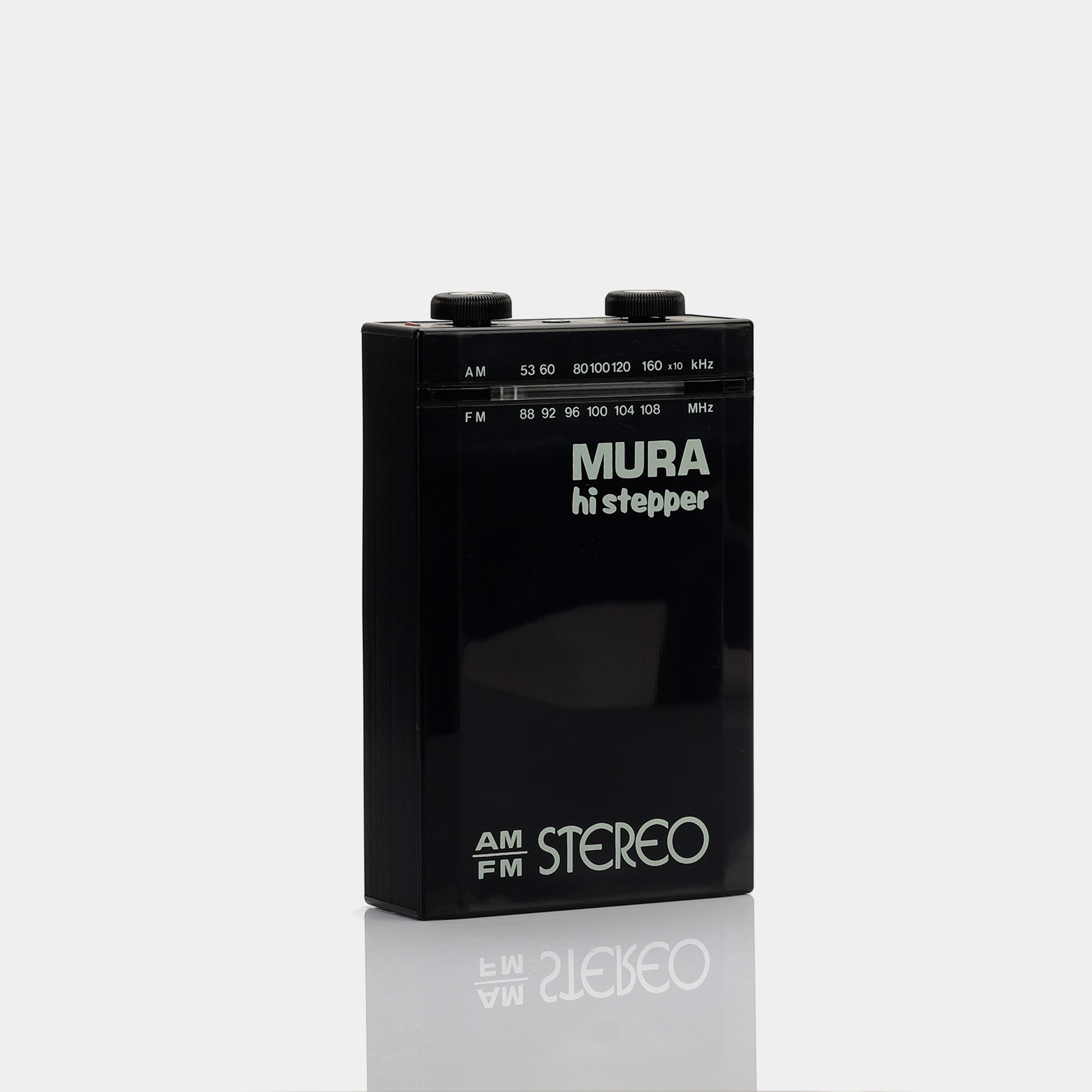 Mura Hi-Stepper AM/FM Portable Radio