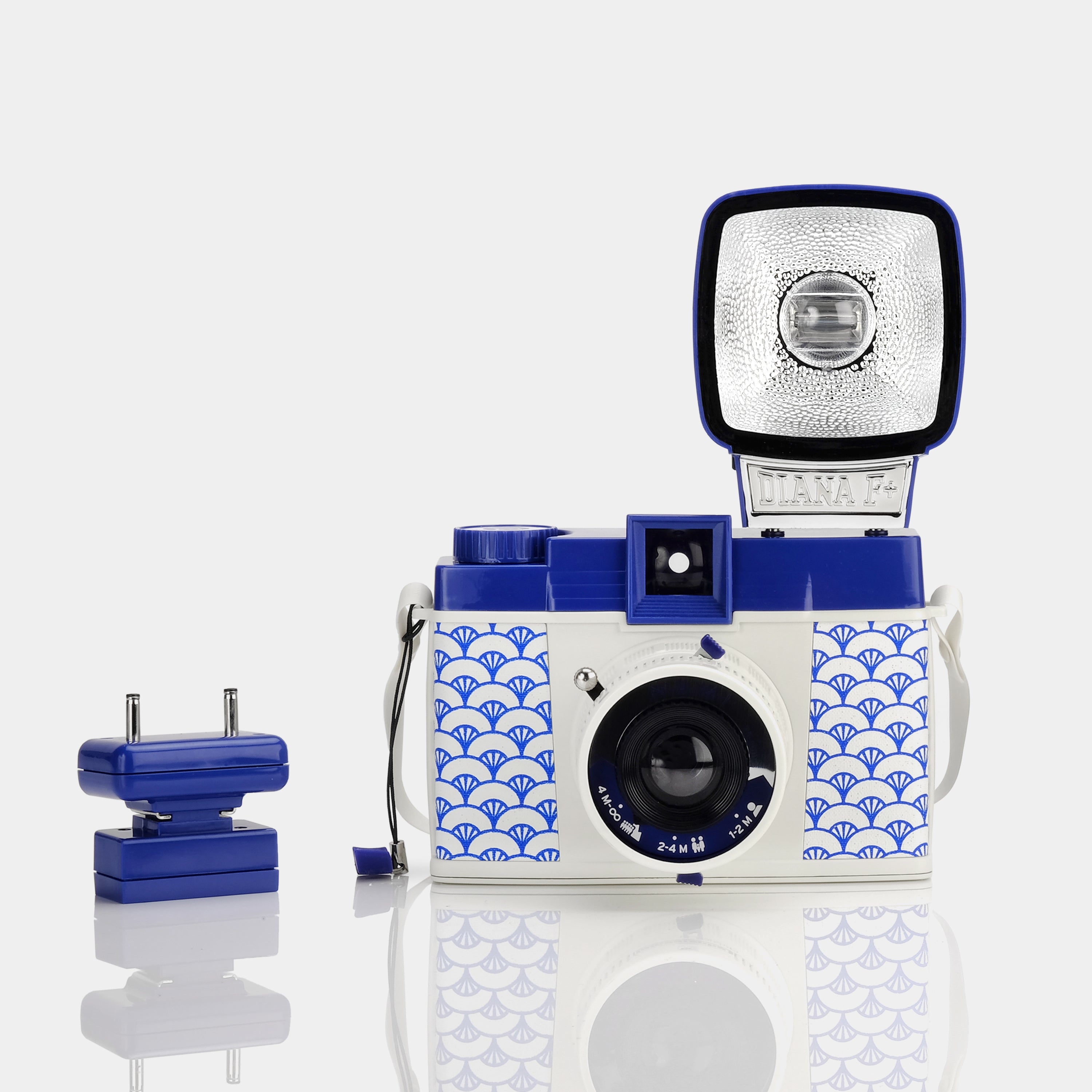 Diana F+ (Nami Edition) 120 Film Camera with Flash