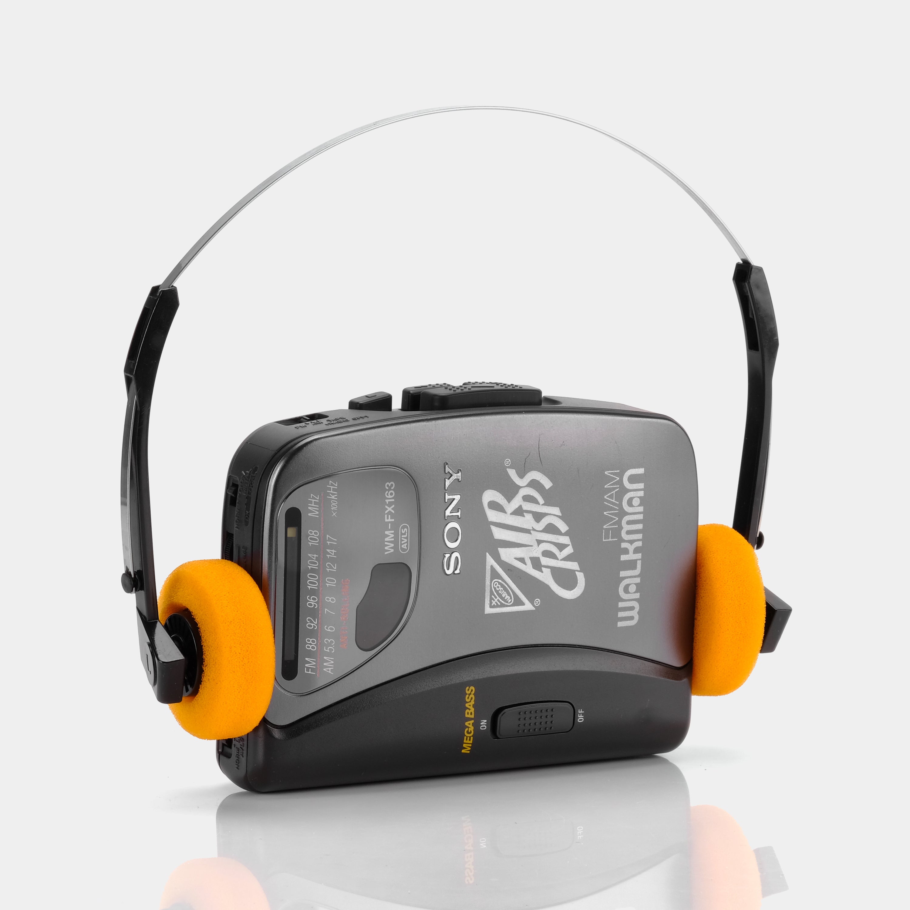 Sony Walkman WM-FX163 "Air Crisps" TV/AM/FM Portable Cassette Player