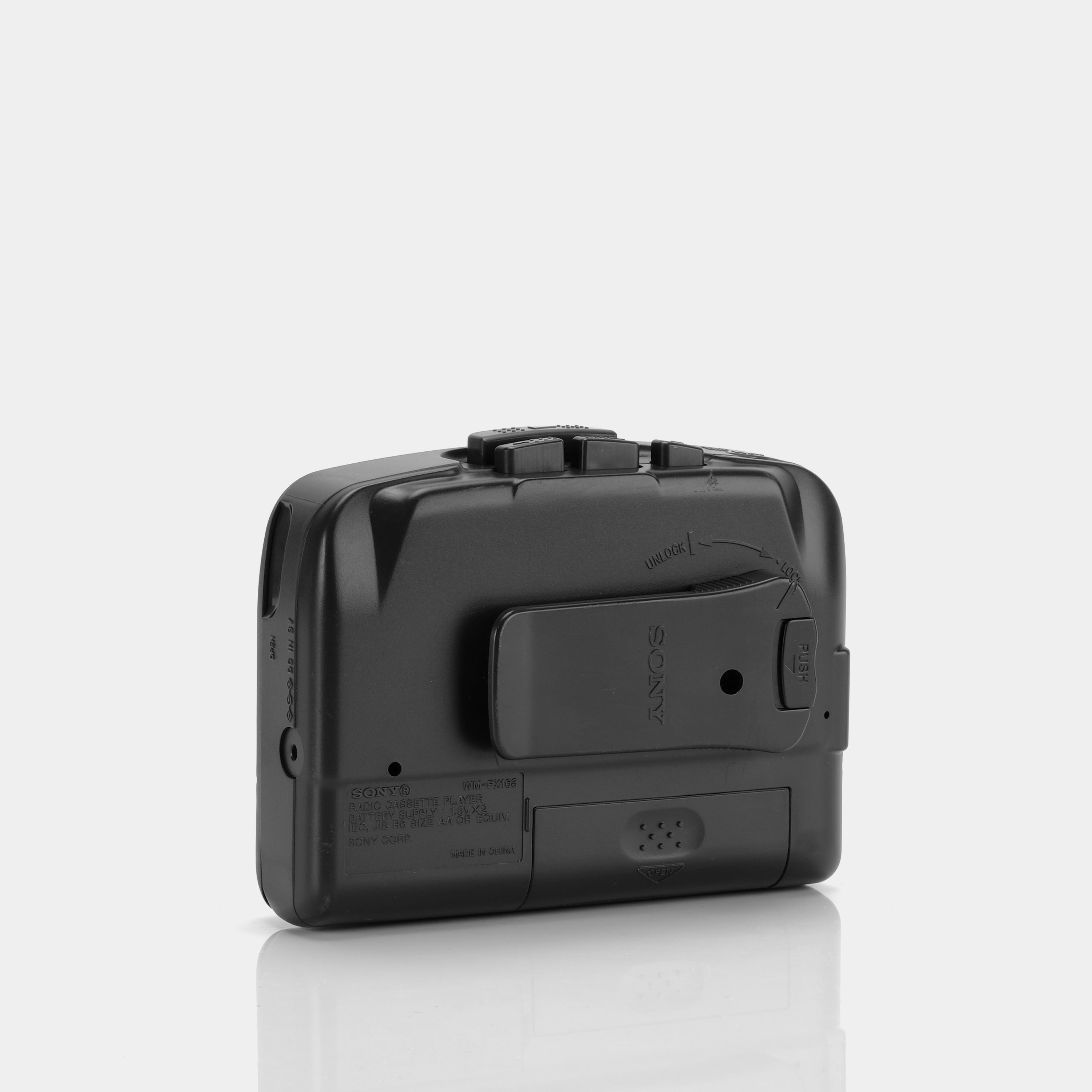 Sony Walkman WM-FX163 "Air Crisps" TV/AM/FM Portable Cassette Player