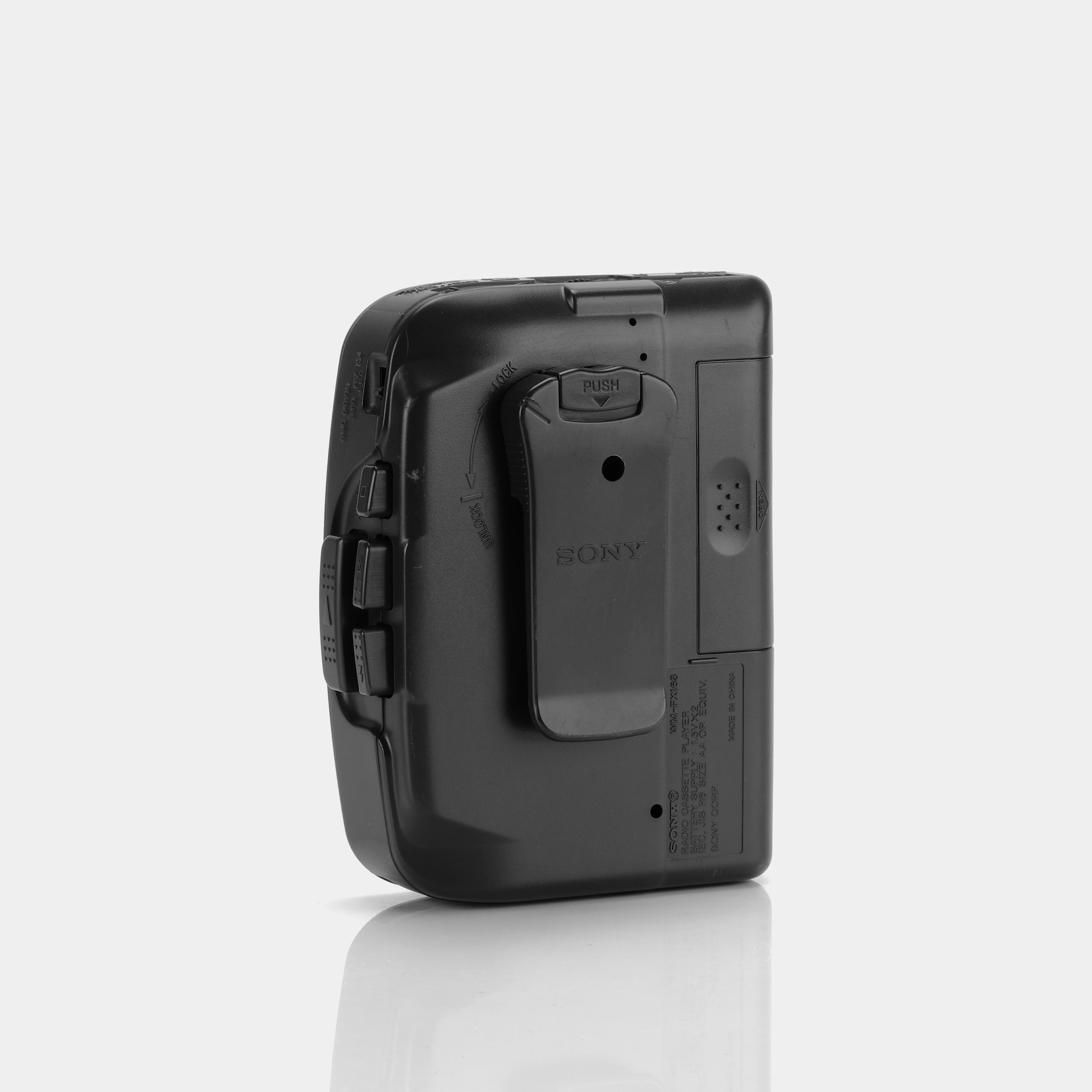 Sony Walkman WM-FX163 "Air Crisps" TV/AM/FM Portable Cassette Player